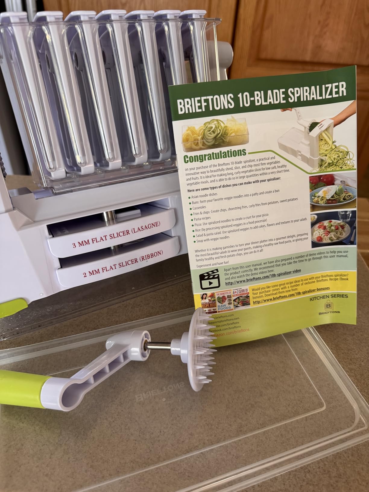 Premium 7-Blade Vegetable Spiralizer: Zucchini Spiral Slicer & Veggie Noodle Maker, Japanese Steel Blades, Catch Container, Strong Suction Cup, Blade Caddy, 4 eBooks | Low Carb, Vegan, Gluten-Free customer photo 1