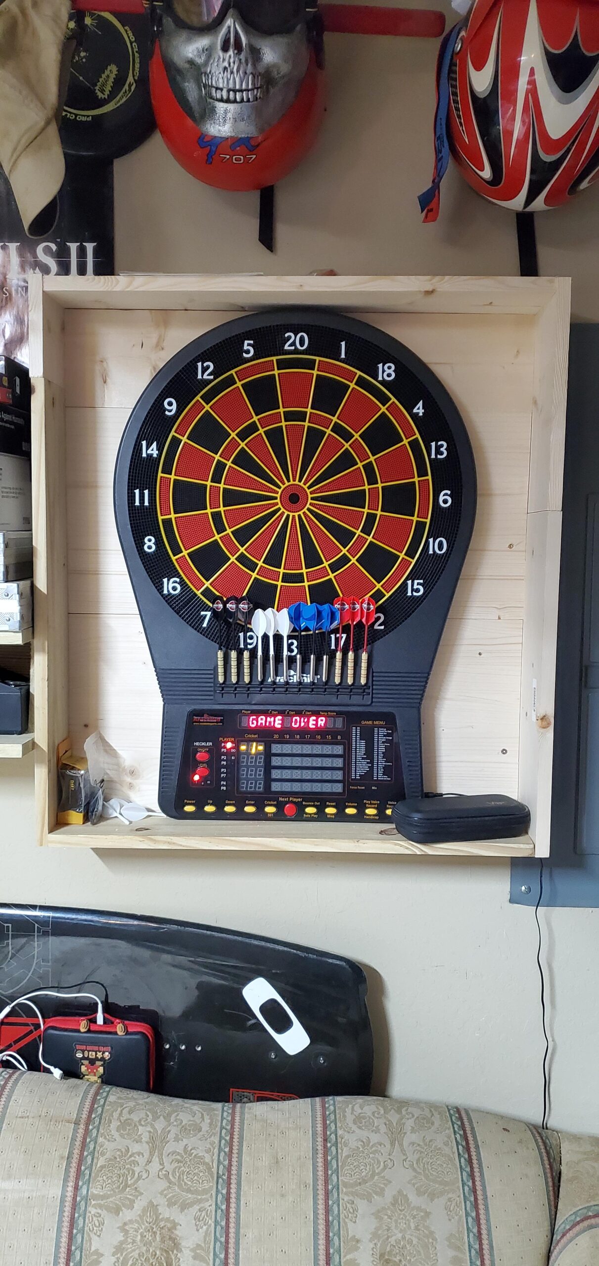 Cricket Pro 900 by Arachnid- Talking Electronic Dartboard, 15.5