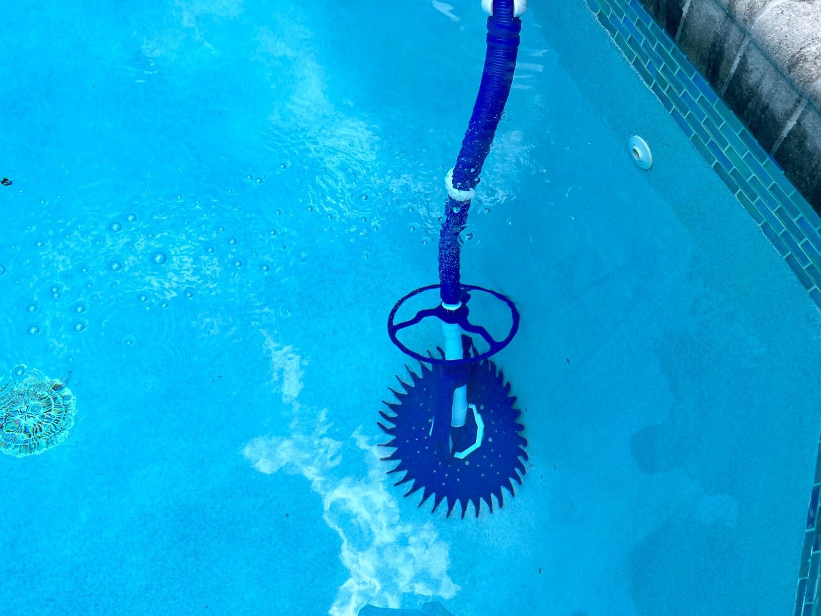 VINGLI Pool Vacuum Above Ground Indoor Outdoor Automatic Swimming Pool Cleaner Sweep Sweeper with 33FT Hoses (Nave Blue) customer photo 2