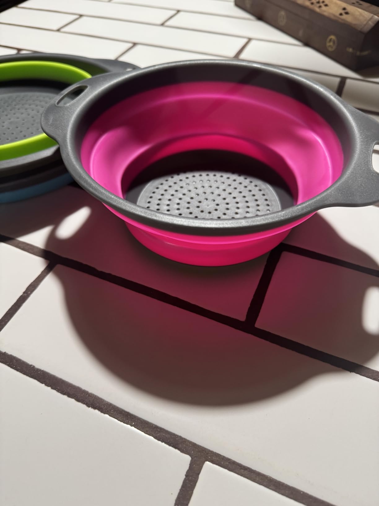 Qimh Collapsible Colander Set of 3 Round Silicone Kitchen Strainer Set - 2 pcs 4 Quart and 1 pcs 2 Quart- Perfect for Draining Pasta, Vegetable and fruit customer photo 2
