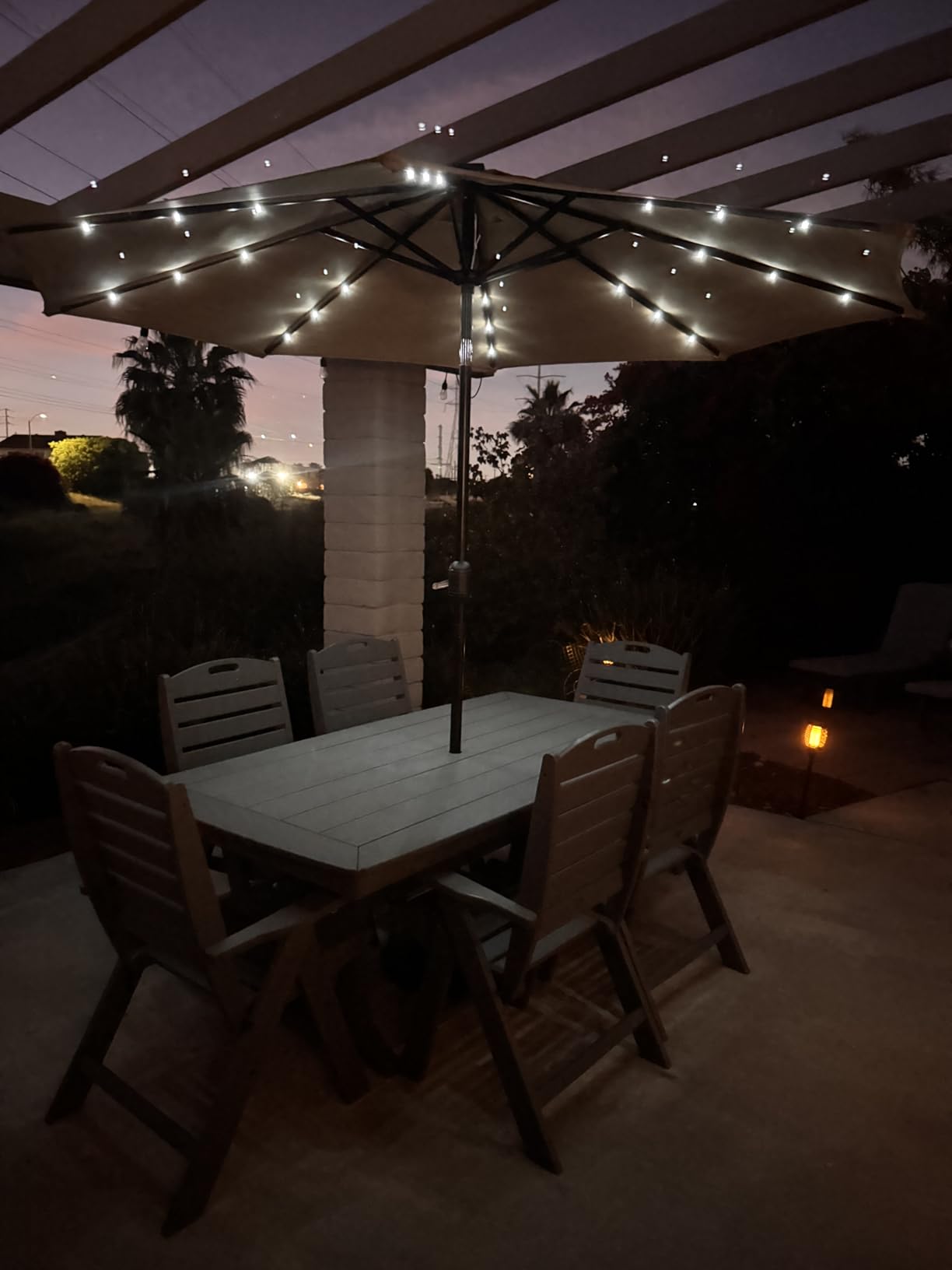 Sunnyglade 9' Solar LED Lighted Patio Umbrella with 8 Ribs/Tilt Adjustment and Crank Lift System customer photo 1