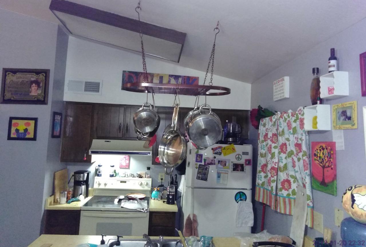 Sorbus Pot and Pan Rack for Ceiling with Hooks - Decorative Oval Mounted Storage Rack - Multi-Purpose Organizer for Home, Restaurant, Kitchen Cookware, Utensils, Books, Household (Hanging Chrome) customer photo 2