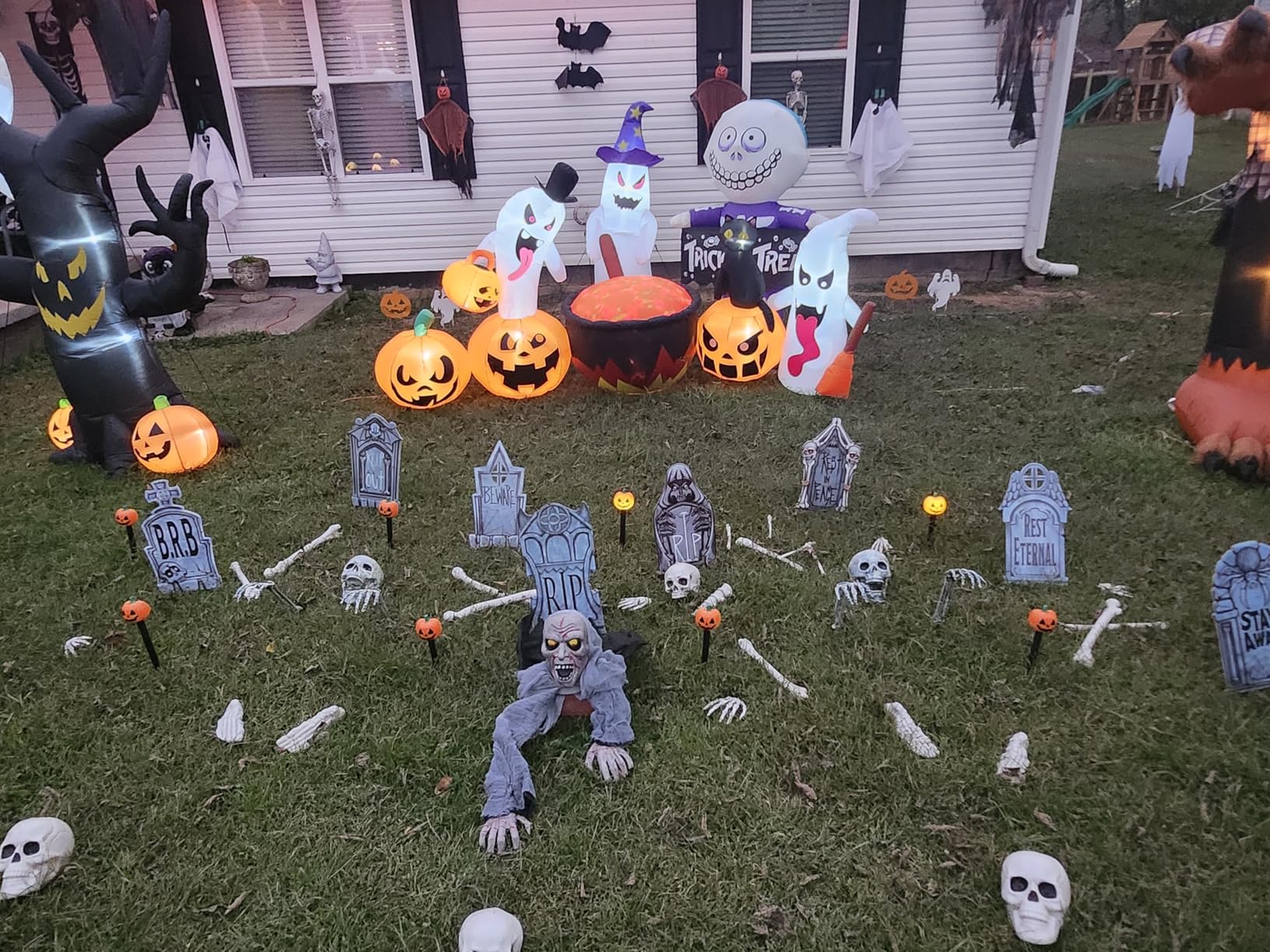 AISENO Realistic Skeleton Stakes Halloween Decorations for Lawn Stakes Garden Halloween Skeleton Decoration customer photo 1