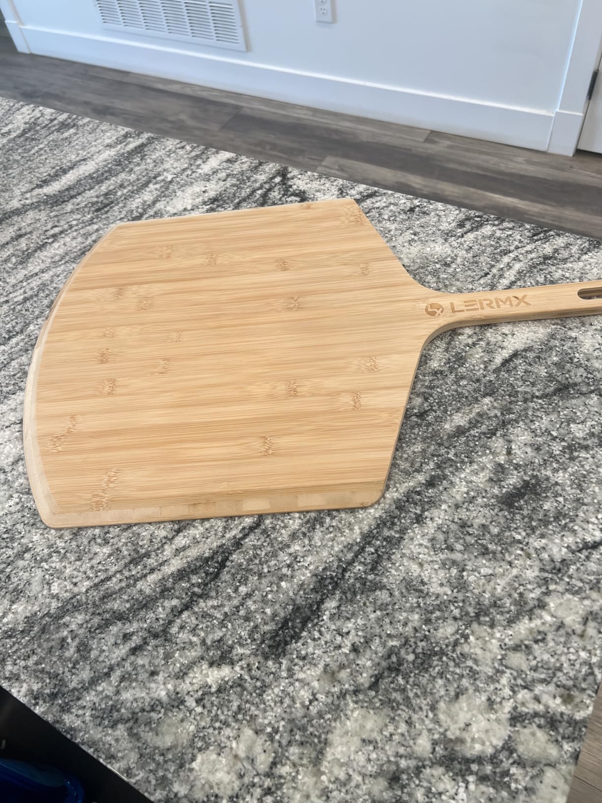 Pizza Peel, Premium Bamboo Pizza Spatula Paddle Cutting Board Handle (Baking Pizza, Bread, Cutting Fruit, Vegetables, Cheese) customer photo 1