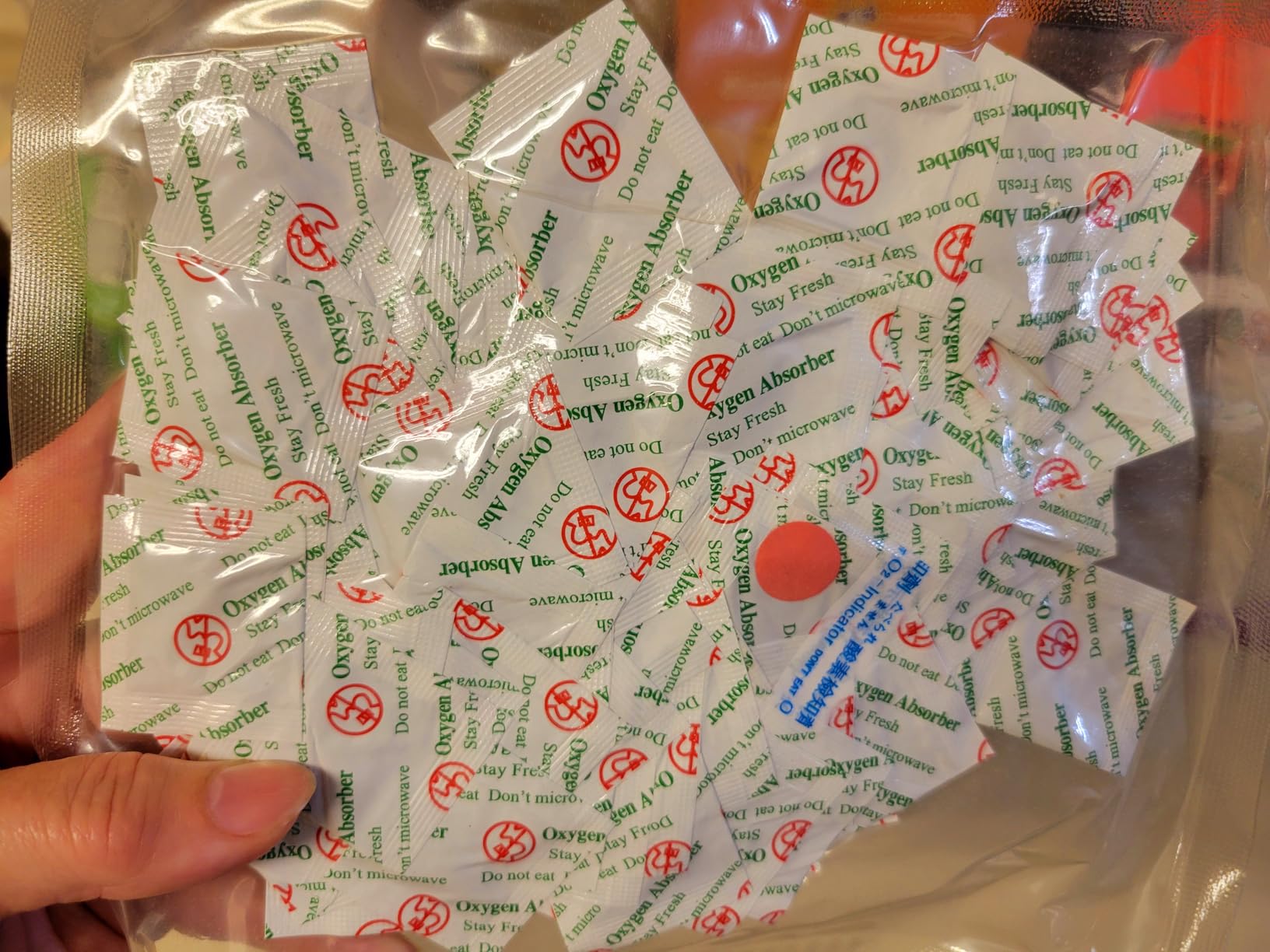 O2frepak 200CC(100-Pack) Food Grade Oxygen Absorbers Packets For Food Storage,Oxygen Absorbers Storage Packets With Oxygen Indicator In Vacuum Bag And 3 Times Oxygen Absorption Capacity customer photo 2