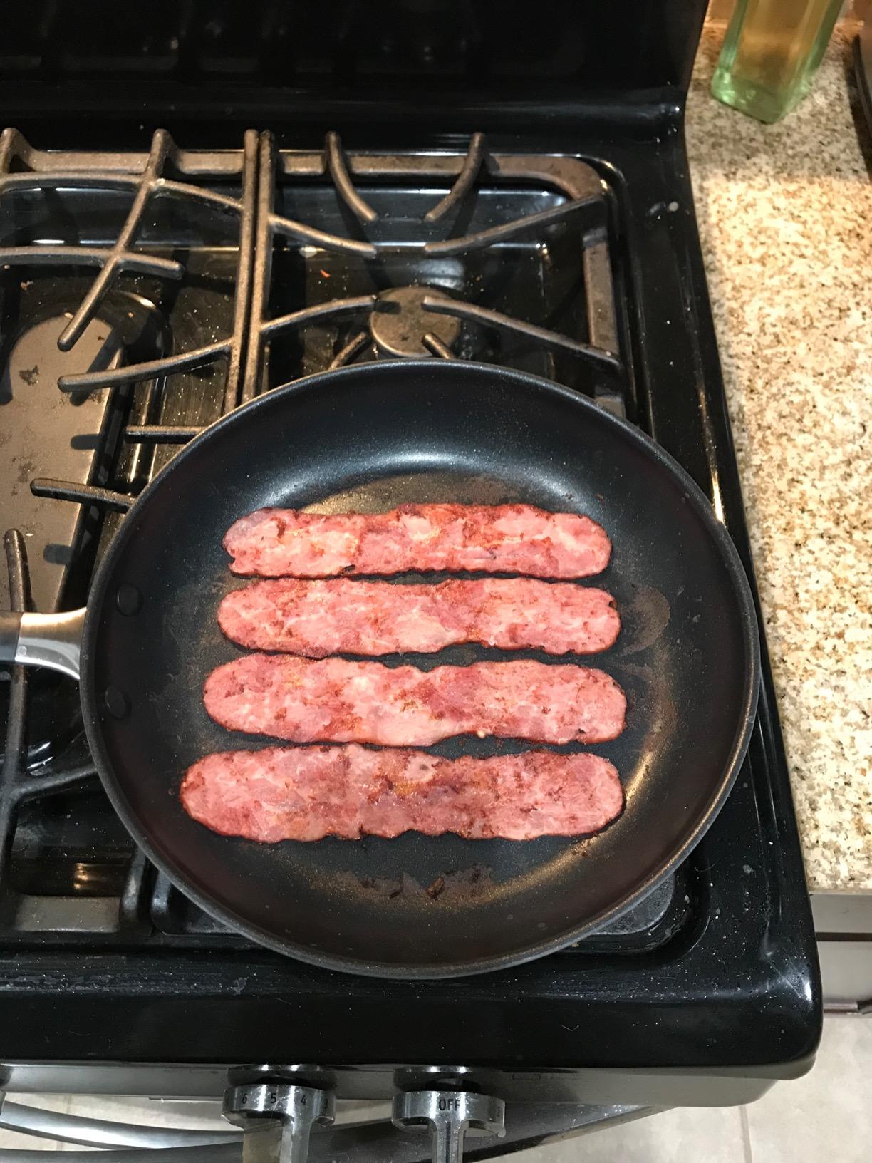 T-fal Ultimate Hard Anodized Nonstick Fry Pan Set 2 Piece, 10, 12 Inch, Oven Broiler Safe 400F, Cookware, Pots and Pans Set Non Stick, Kitchen Frying Pans, Cooking Skillets, Dishwasher Safe, Grey customer photo 2