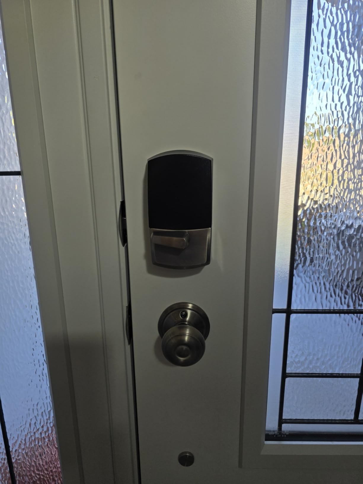 Schlage Encode Smart Wi-Fi Deadbolt Lock with Touchscreen Keypad, Keyless Front Door Entry, App Control, Alexa, Google Home and Airbnb Compatible, Matte Black, BE489WB CEN 622 customer photo 2