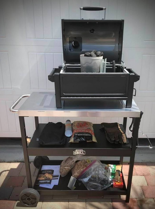Oklahoma Joe's Rambler Portable Charcoal Grill with 218 sq. in. Cooking Area, Portable Grill, Black customer photo 1