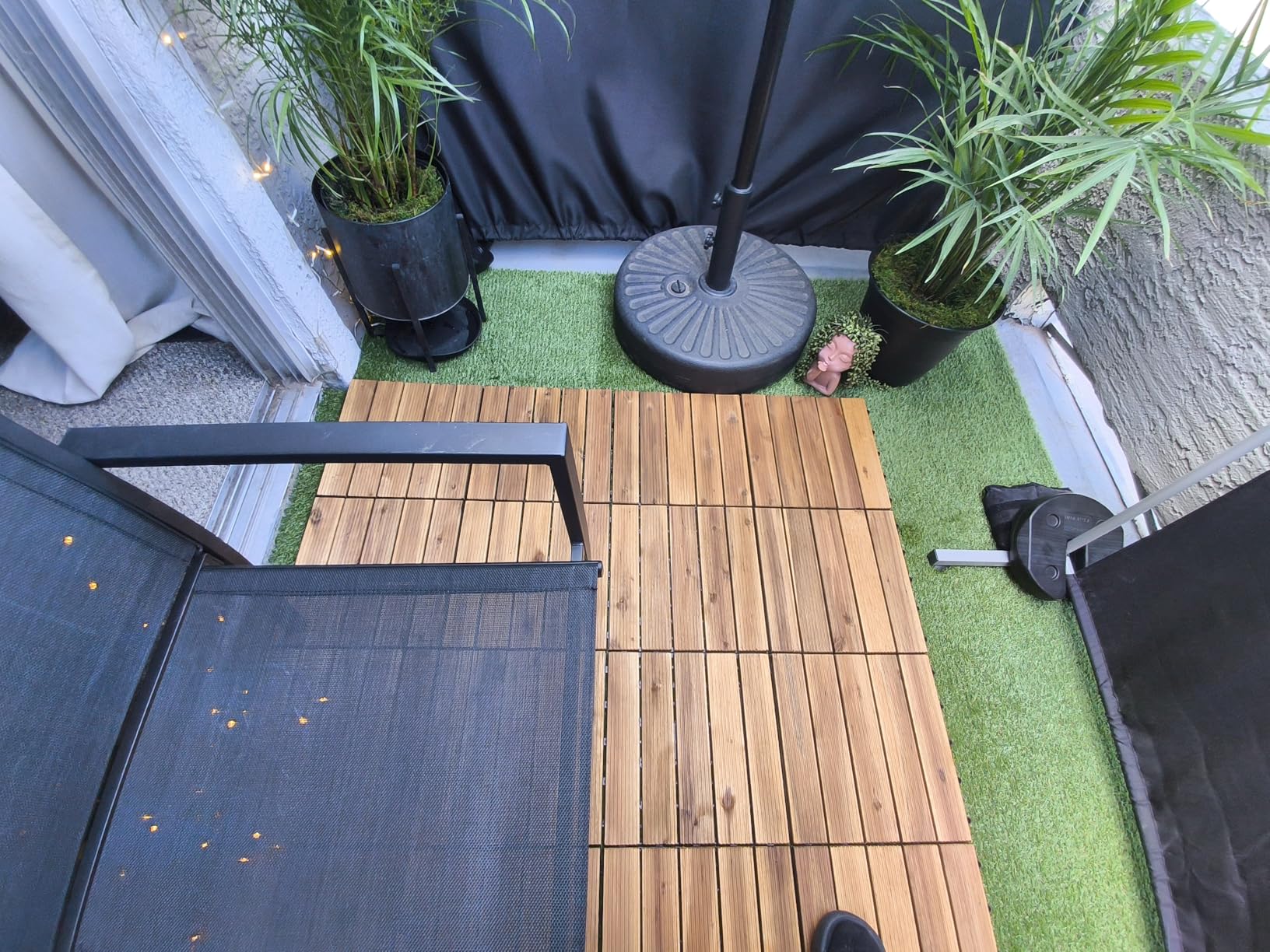 Yaheetech 27PCS Interlocking Patio Deck Tiles 12 x 12in Wood Floor Tiles Outdoor Flooring for Patio Garden Deck Poolside Brown customer photo 1