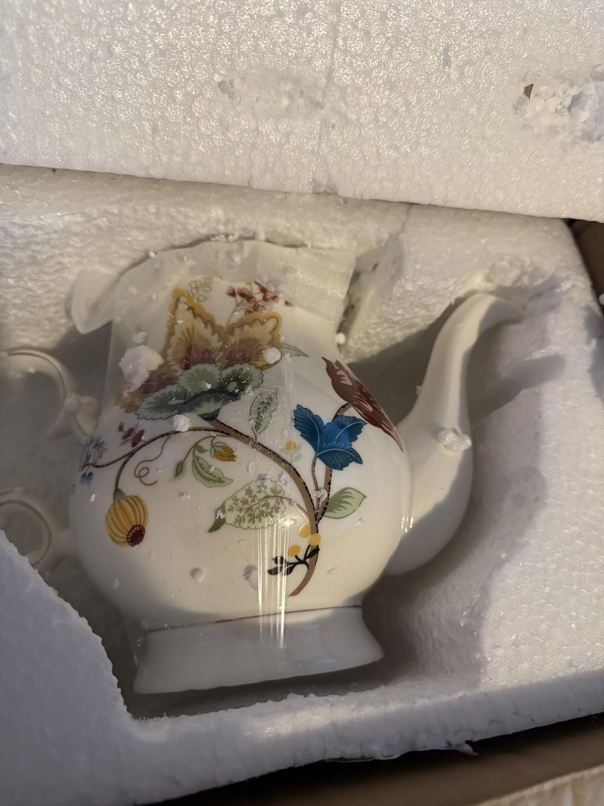 Jomop European Style Ceramic Flower Teapot Coffee Pot Water Pot Porcelain Gift Large 5.5 Cups (Blue and White) customer photo 1