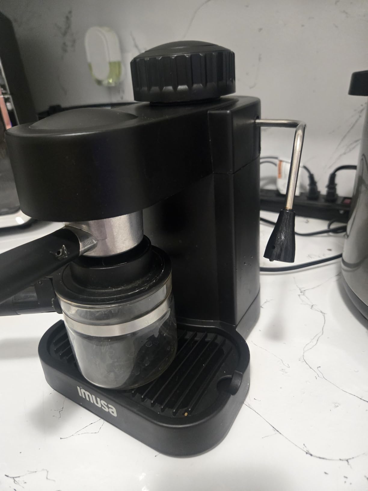 IMUSA USA GAU-18202 4 Cup Espresso/Cappuccino Maker,120 volts, Black customer photo 2