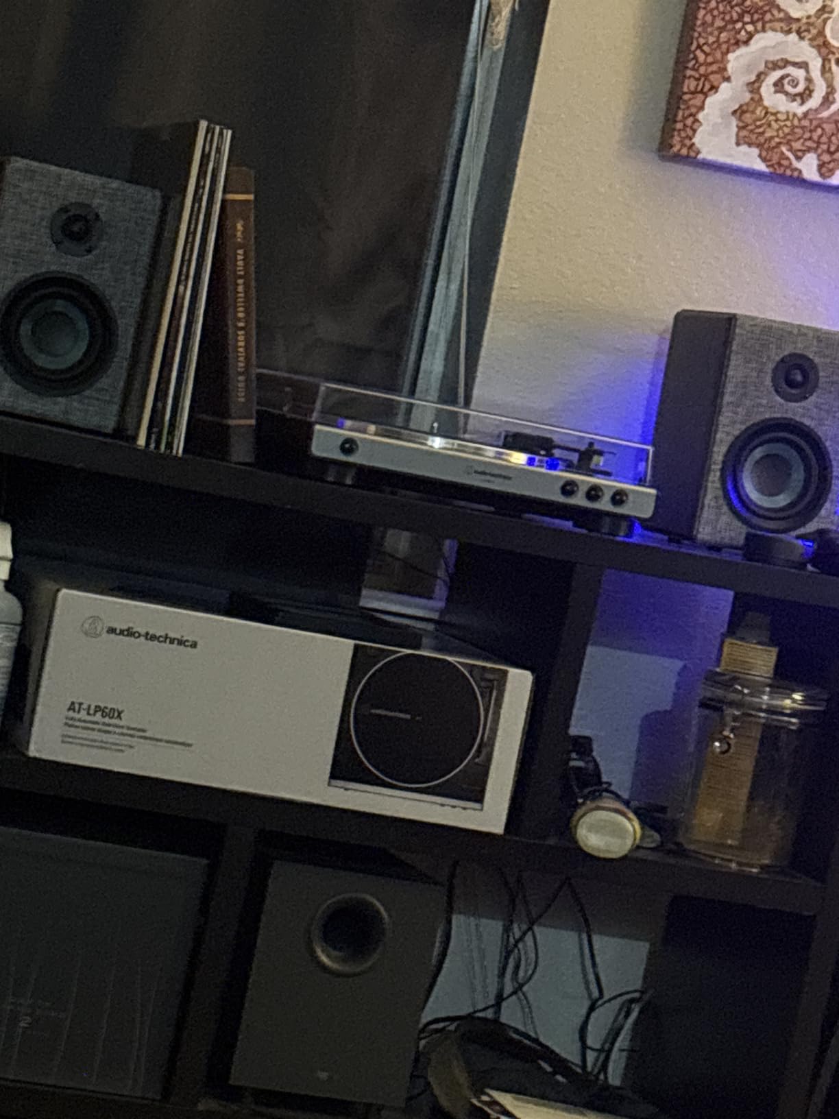 Audio-Technica AT-LP60X-BK Fully Automatic Belt-Drive Stereo Turntable, Black, Hi-Fi, 2 Speed, Dust Cover, Anti-Resonance, Die-Cast Aluminum Platter customer photo 1