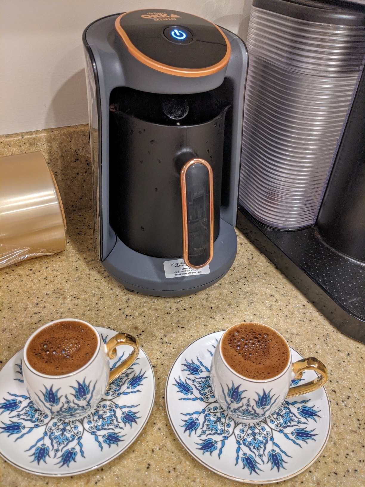 Minio Automatic Turkish/Greek Coffee Machine, USA 120V UL, 4 cups, Black/Gold customer photo 1