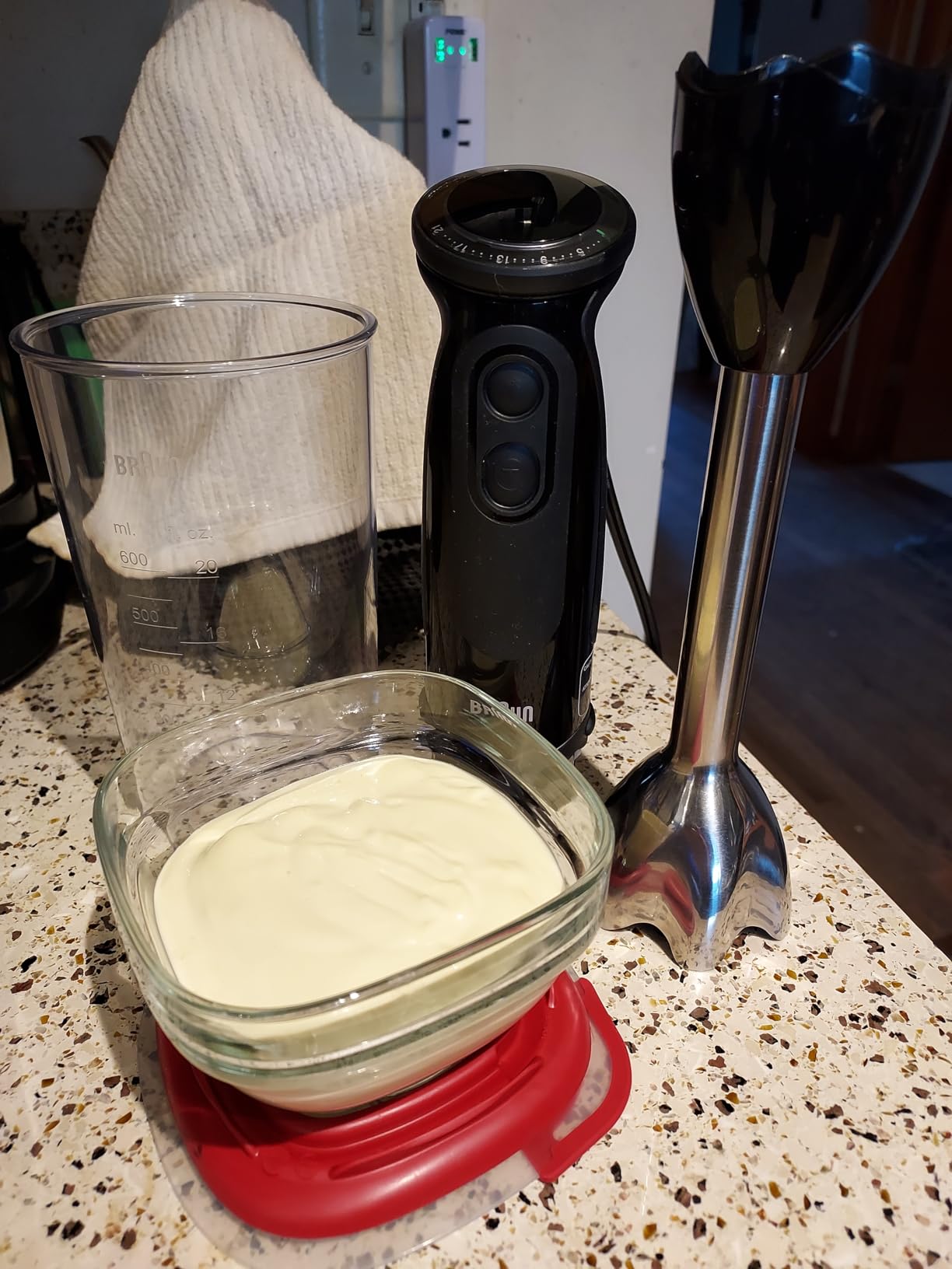 Braun MQ5000 Vario Hand Blender Stick - 21-Speed Handheld Immersion Blender with Turbo Boost, Stainless Steel Blades, SplashControl, EasyClick System, 400W, Hand Blenders for Smoothies customer photo 2