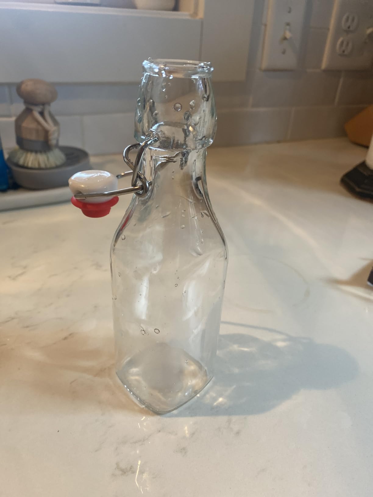 WILLDAN Set of 6-16oz Swing Top Glass Bottles - Flip Top Brewing Bottles For Kombucha, Kefir, Vanilla Extract, Beer - Airtight Caps and Leak Proof Lids, Bonus Gaskets and Funnel customer photo 2