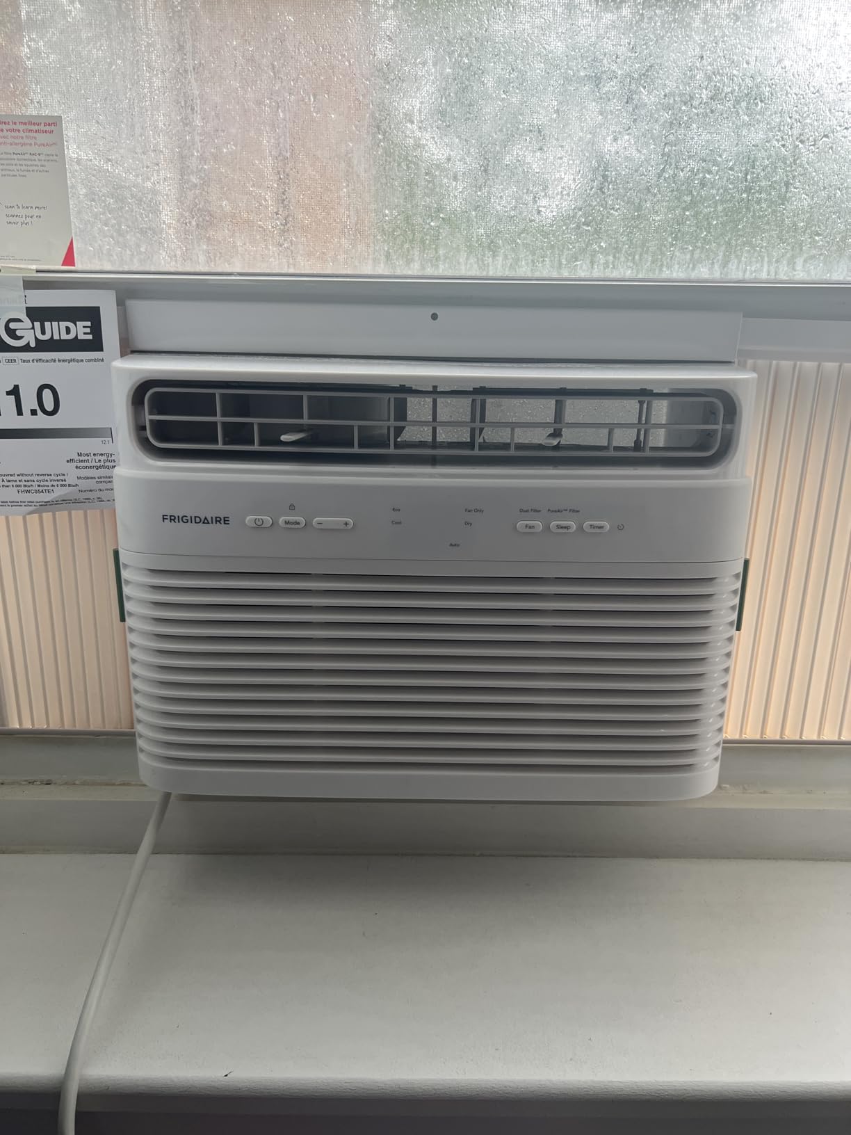 Frigidaire 5,000 BTU Window-Mounted Air Conditioner, Cools Up to 150 Sq. Ft., Quiet Operation, Effortless Temperature Control customer photo 1