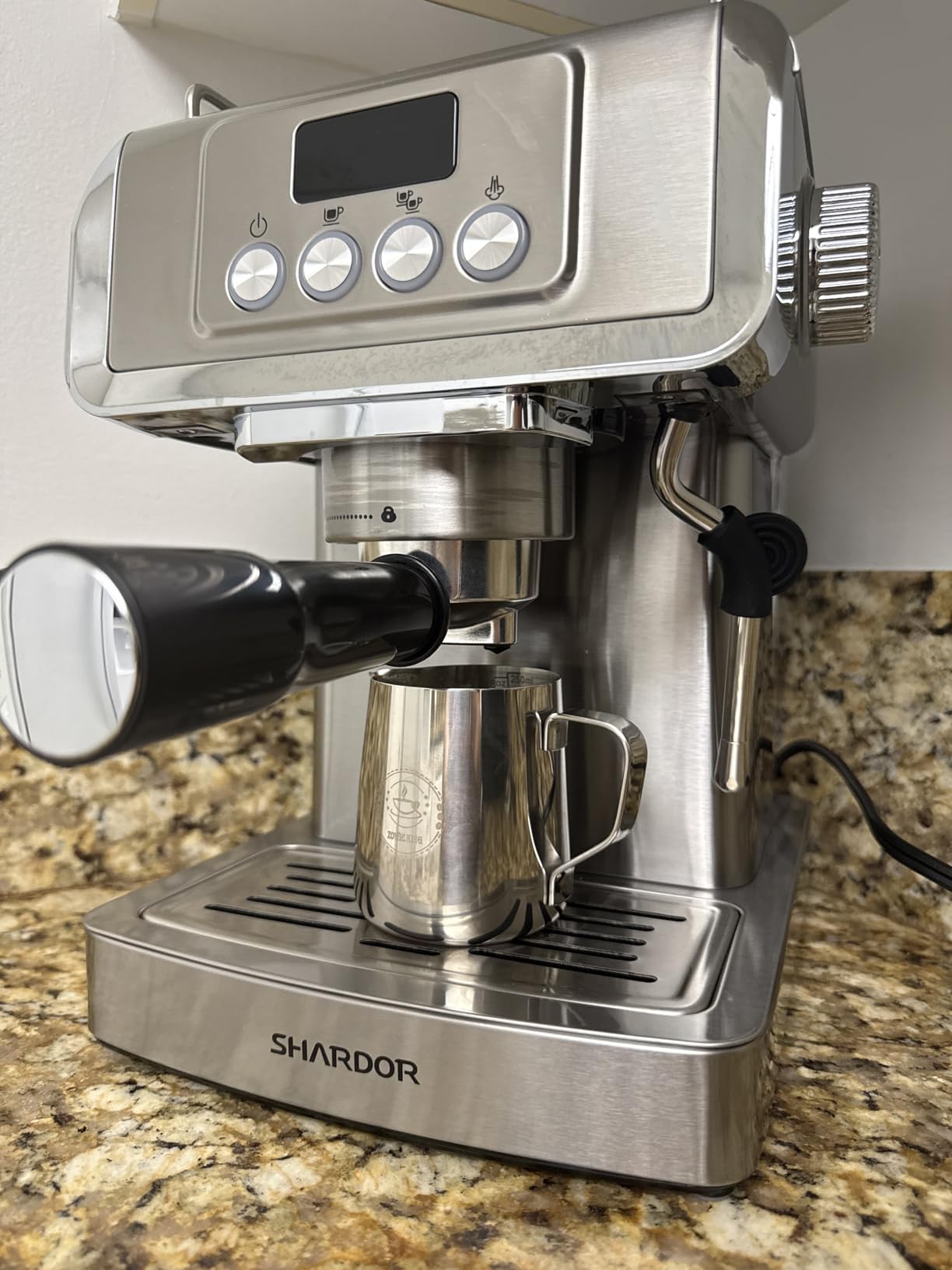 Milk Frothing Pitcher 20oz,Espresso Steaming Pitchers 600ml,Espresso Machine Accessories,Milk Frother cup 20 Oz, Coffee Cappuccino Latte Art,Stainless Steel Jug Cup with Decorating Art Pen customer photo 1