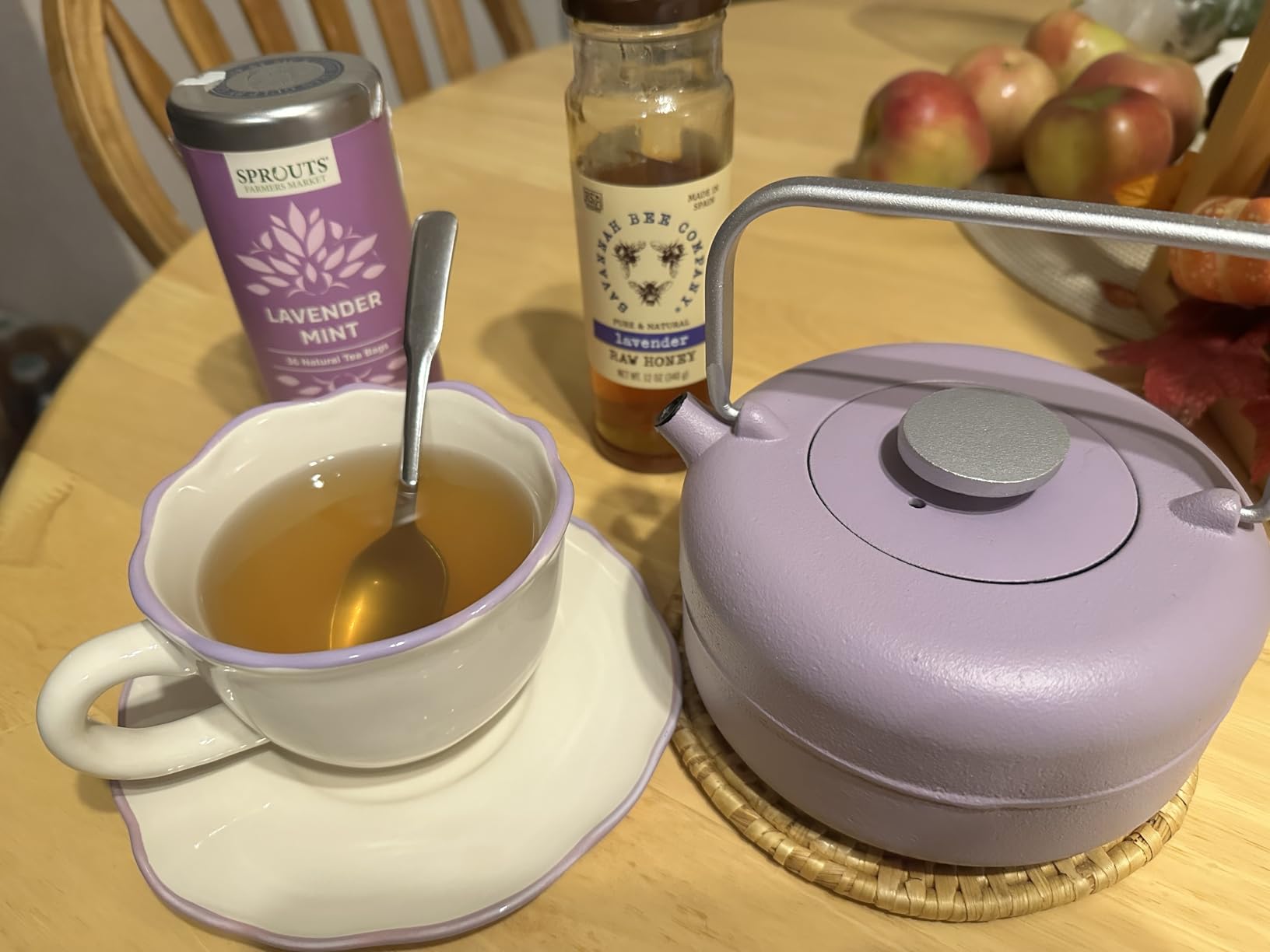 Toptier Cast Iron Teapot, Stovetop Safe Japanese Cast Iron Tea Kettle, Diamond Design Tea Pot with Removable Infuser for Loose Tea, 30 Ounce (900 ml), Dark Green customer photo 2
