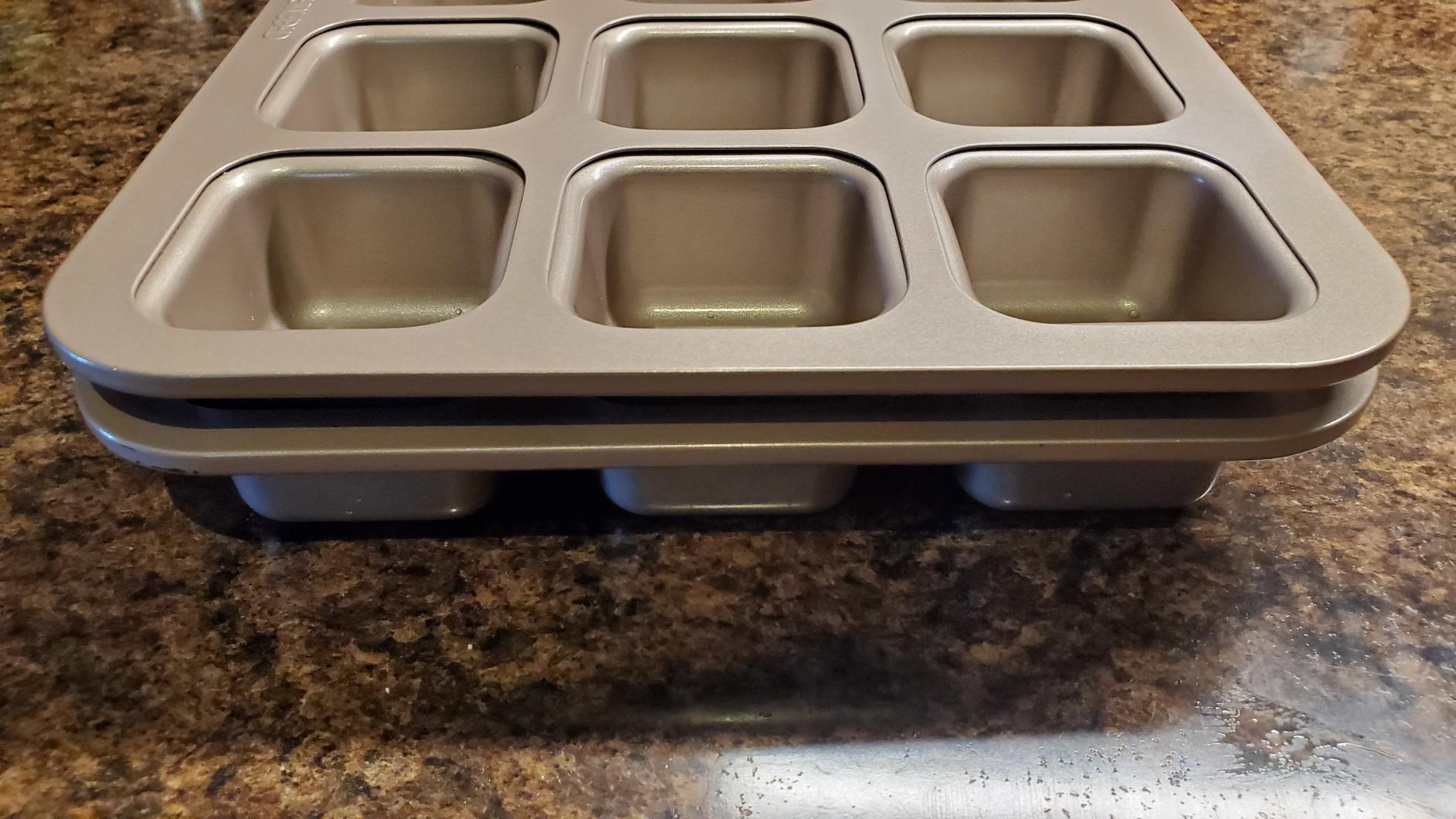CHEFMADE Financier Cake Pan, 8-Cavity Non-Stick Rectangle Muffin Pan Biscuits Cookies Bakeware for Oven Baking (Champagne Gold) customer photo 2