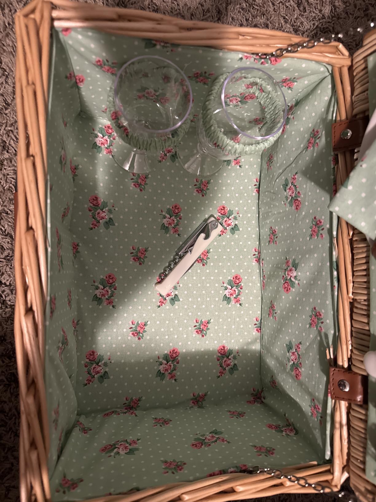 Wicker Picnic Basket for 2, Handmade Willow Hamper Basket Sets 2 Person Picnic Basket with Utensils Cutlery Perfect for Picnic, Camping customer photo 2