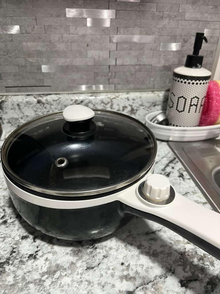 Dezin Hot Pot Electric Upgraded, Non-Stick Sauté Pan, Rapid Noodles Electric Pot, 1.5L Mini Portable Hot Pot for Steak, Egg, Fried Rice, Ramen, Oatmeal, Soup with Power Adjustment customer photo 2