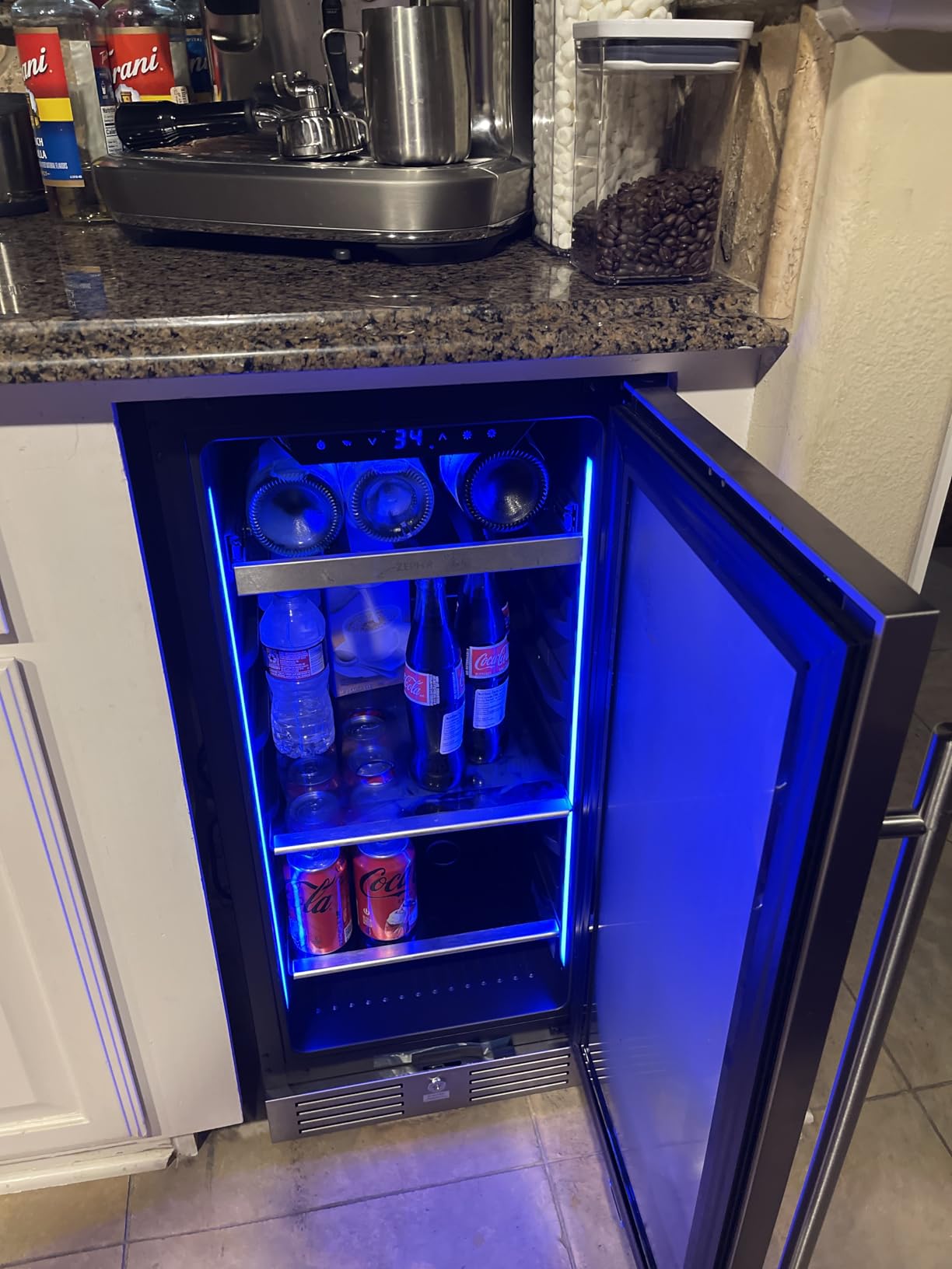 Zephyr Presrv 24 Inch Beverage and Wine Fridge Single Zone Under Counter, Built-in Drink Refrigerator, 7 Bottles, 108 x12oz Cans customer photo 1
