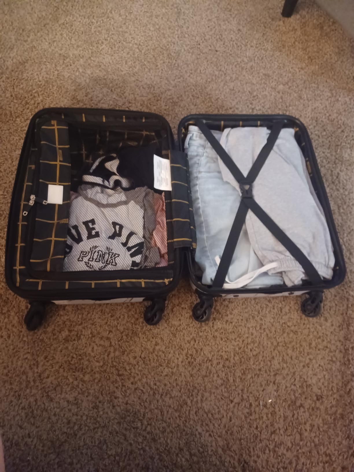 American Tourister Moonlight Hardside Expandable Luggage with Spinner Wheels, Navy, 3-Piece Set (21/24/28) customer photo 1