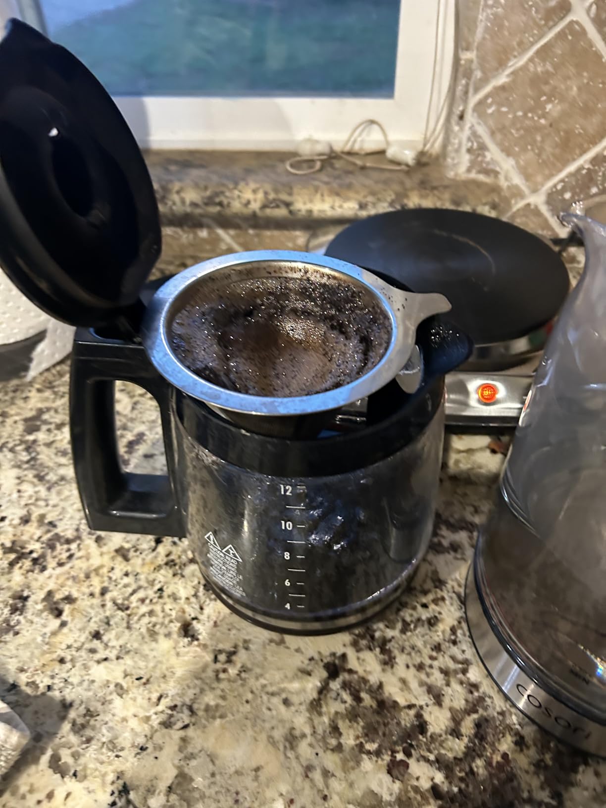 COSORI Pour Over Coffee Maker with Double Layer Stainless Steel Filter, 8-Cup, 34oz, Drip Coffee Maker, Coffee Dripper Brewer, High Heat Resistant Carafe, also for Camping, Hiking customer photo 2