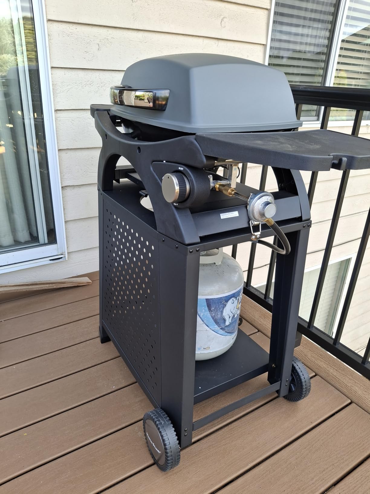 MASTER COOK 3 Burner BBQ Propane Gas Grill, 472 Sq. In. Cooking Area, 30,000 BTU Stainless Steel Barbecue Grill with Two Foldable Shelves for Outdoor Patio, Backyard customer photo 1