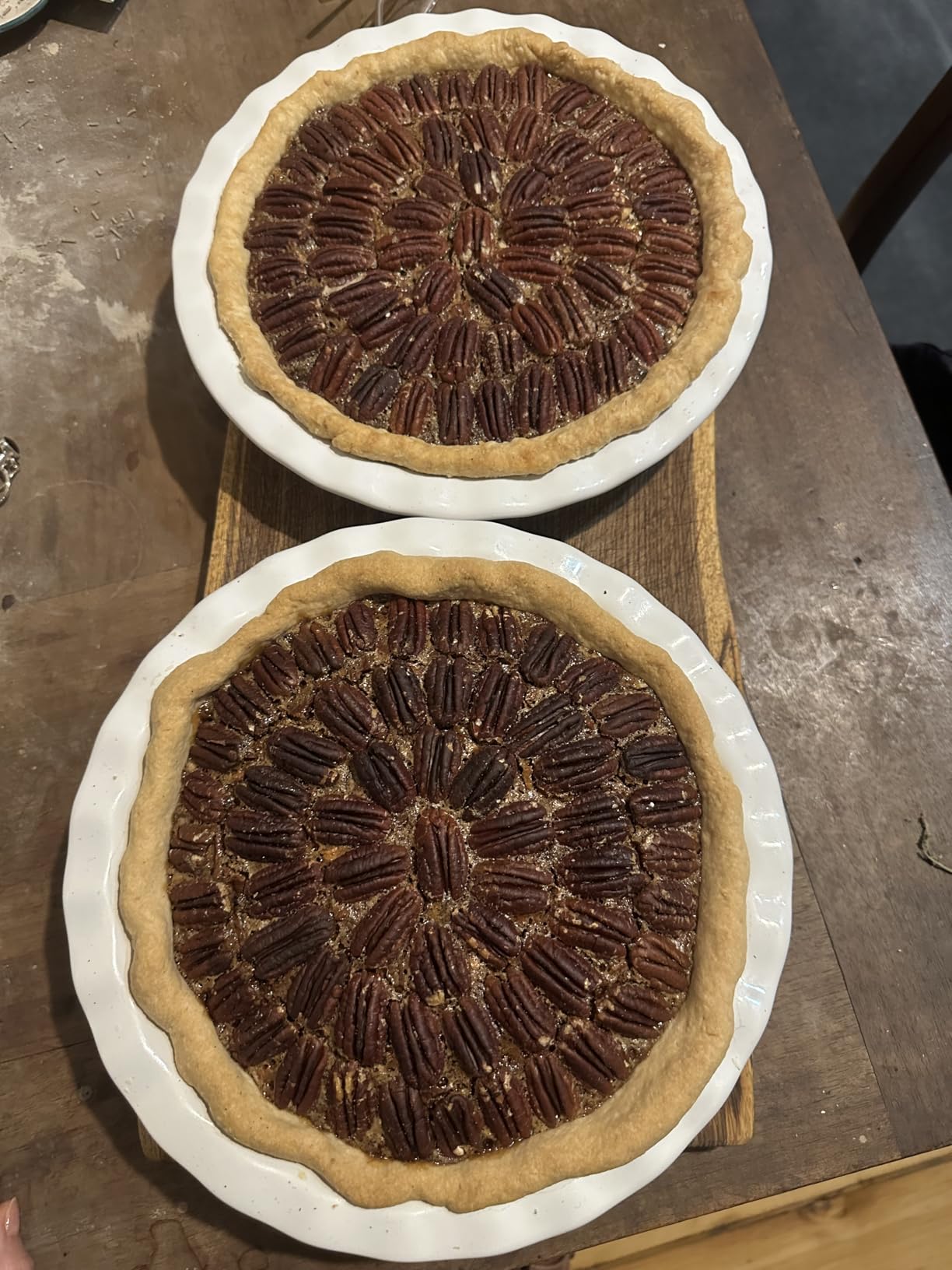 LE TAUCI Ceramic Pie Pans for Baking, 9 Inches Pie Plate, Set of 2, White customer photo 1