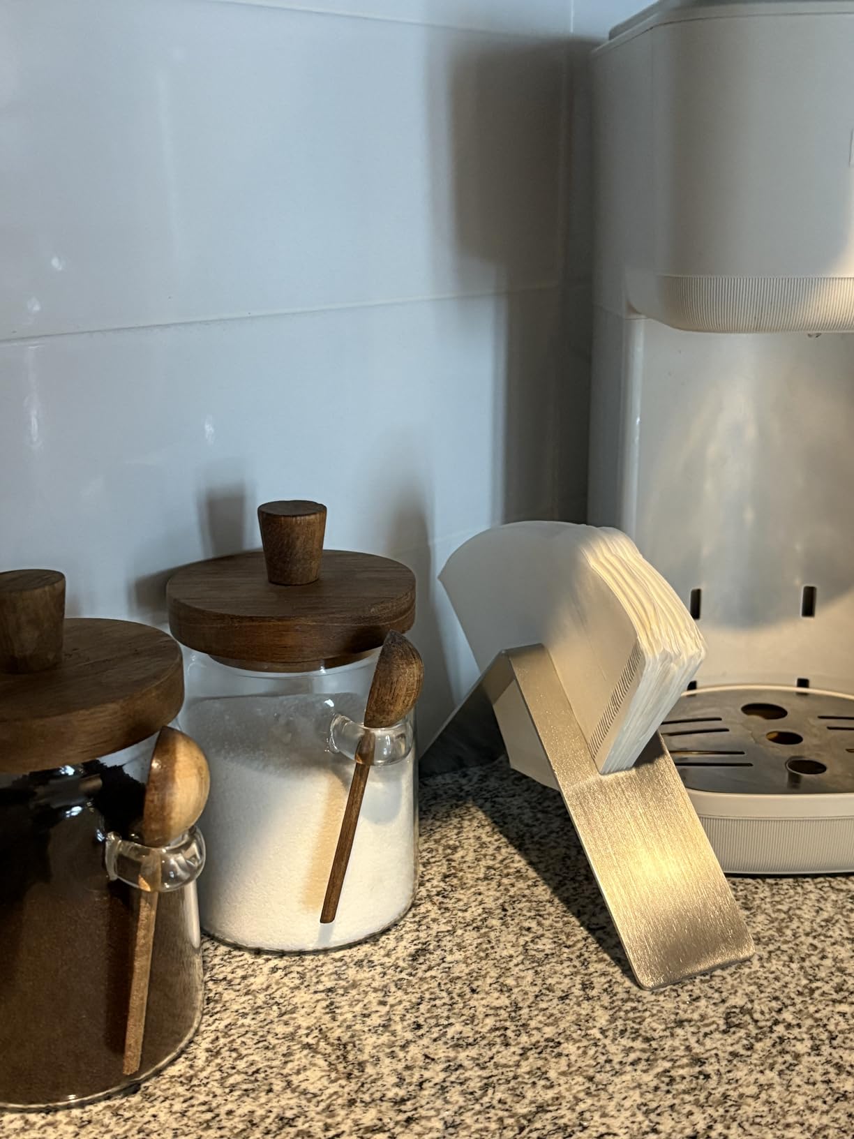MIAO JIN Coffee Filter Paper Holder,Stainless Steel Coffee Paper Storage Container Dispenser Rack Coffee Filter Stand (Black) customer photo 1