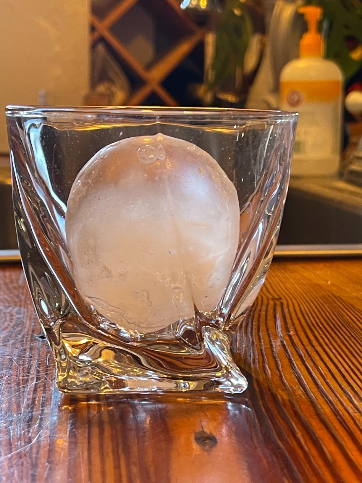 Ice Ball Maker, TINANA Reusable 2.5 Inch Ice Cube Trays, Easy Release Silicone Round Ice Sphere Tray with Lids & Funnel for Whiskey, Cocktails & Bourbon Black customer photo 2