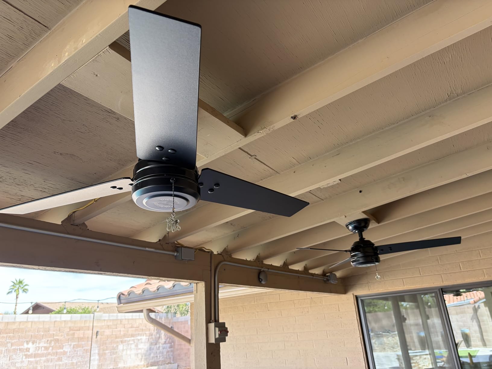 Hunter 44 inch Outdoor or Indoor Ceiling Fan No Light - Black Ceiling Fan without Light, For Patio, Porch, Garage, or Living Room, Standard Mount, 3 Blades, Pull Chain - Cassius 50260, Matte Black customer photo 2