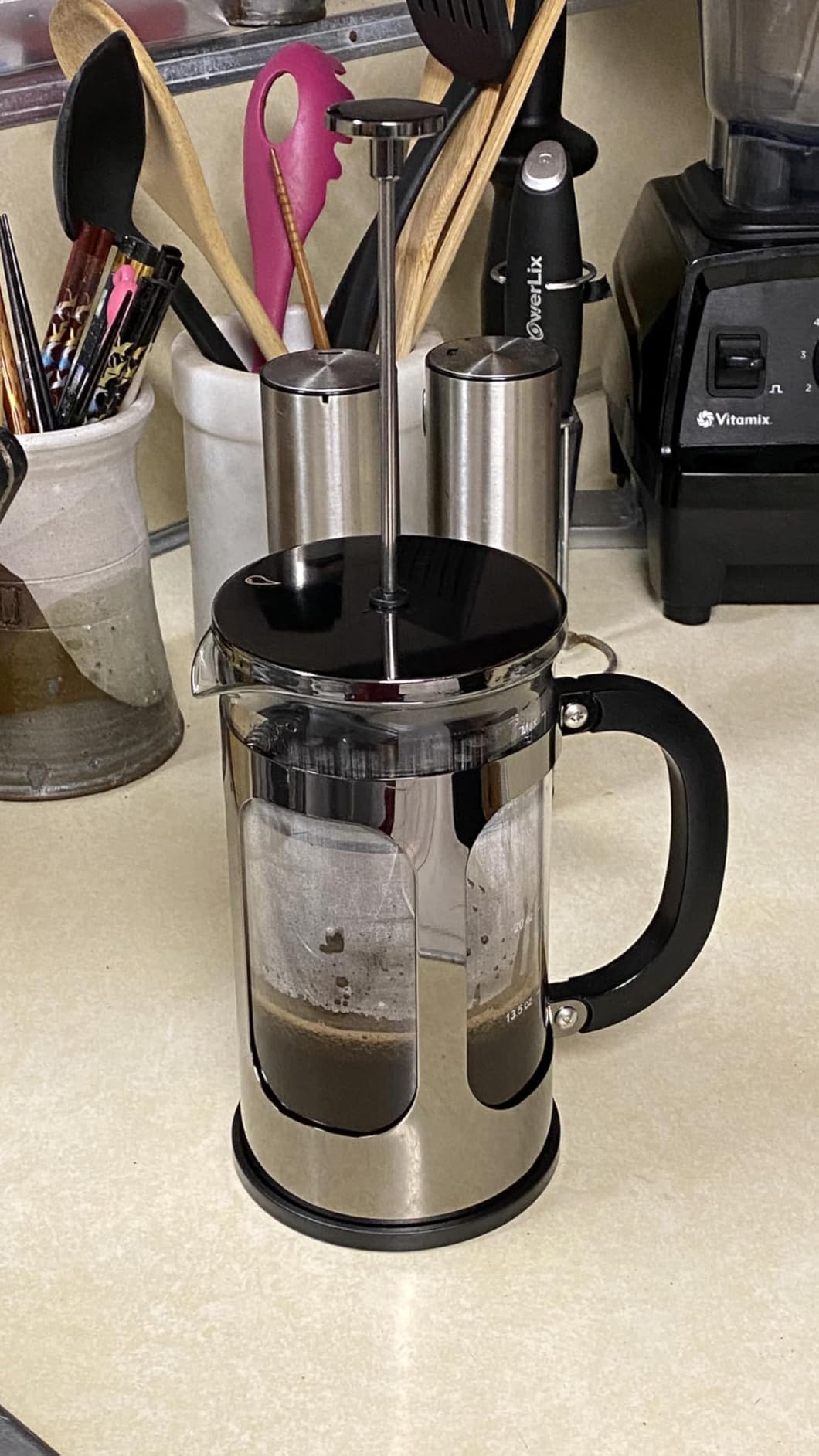 BAYKA French Press Coffee Maker, Easy to use, Large 304 Stainless Steel Coffee Press, Cold Brew Heat Resistant Thickened Borosilicate Coffee Pot for Camping Travel Gifts, 34 Ounce customer photo 2