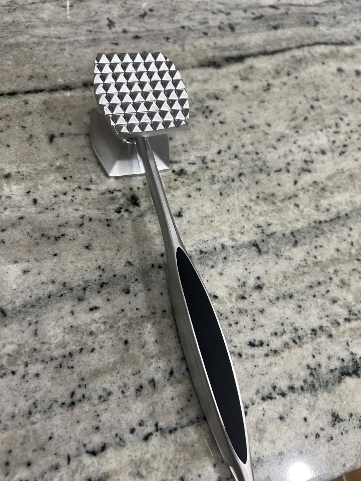 Aliglow Meat Tenderizer Hammer Tool Pounder For Tenderizing Steak Beef Poultry, Heavy Duty Dual-Sided Mallet with Soft Grip Handle - Multifunctional Kitchen Beater for Chicken,Fish, Baking customer photo 2