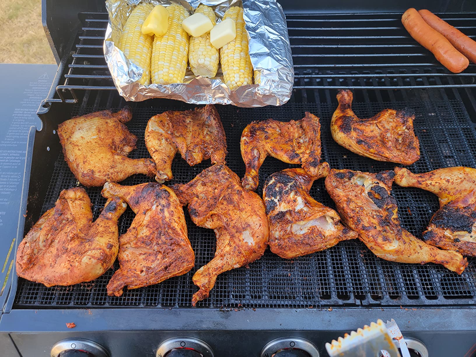 LOOCH BBQ Mesh Grill Mat Set of 5 - Heavy Duty Nonstick Mesh Grilling Mats & Barbecue Accessories - Reusable and Easy to Clean - Works on Gas, Charcoal, Electric Grill and More - 15.75 x 13 Inch customer photo 1