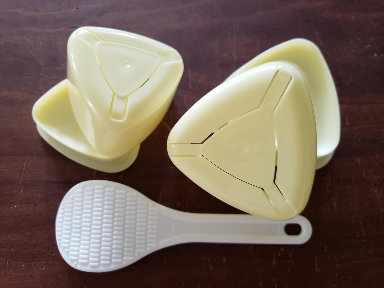 Onigiri Mold Triangle, 3 Pieces Musubi Press Mold Rice Ball Makers, Triangle Sushi Maker for Bento or Japanese Boxed Meal Musubi Press by HAGBOU (Beige) customer photo 2