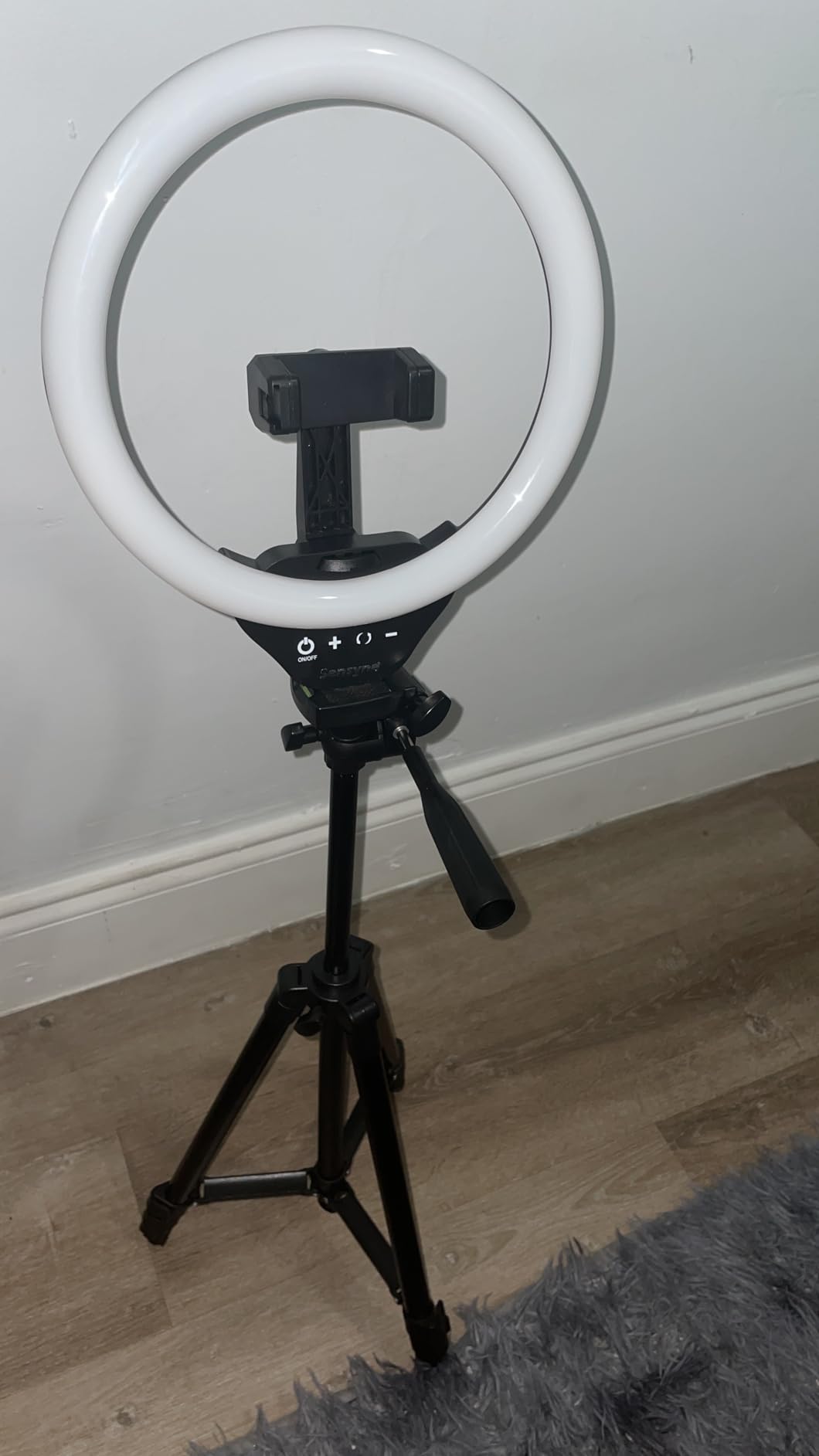 Sensyne Ring Light with Stand, 50