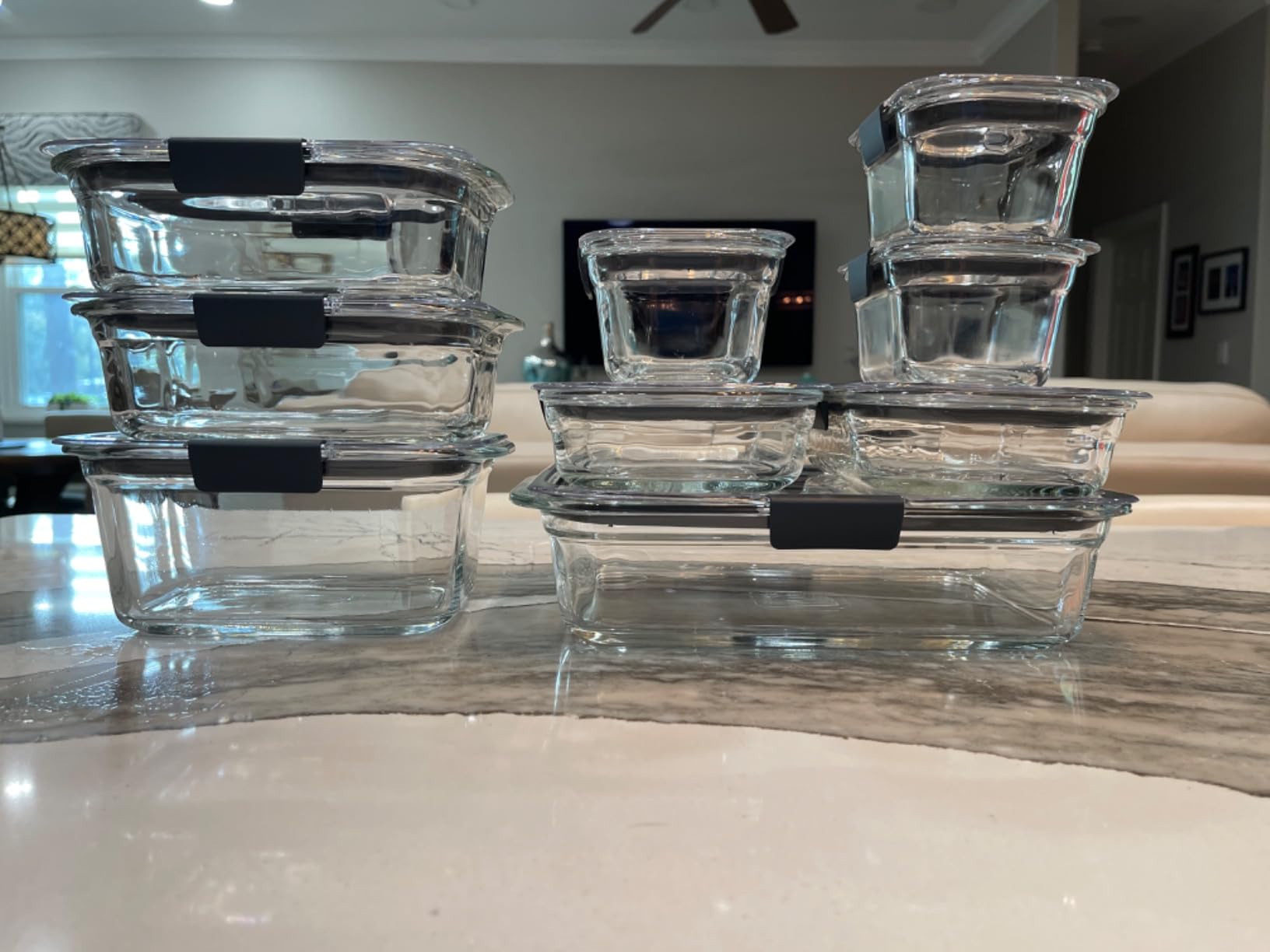 Rubbermaid Brilliance Glass Food Storage Containers, 3.2 Cup, Set of 4, BPA-Free, Leak-Proof, Clear customer photo 1