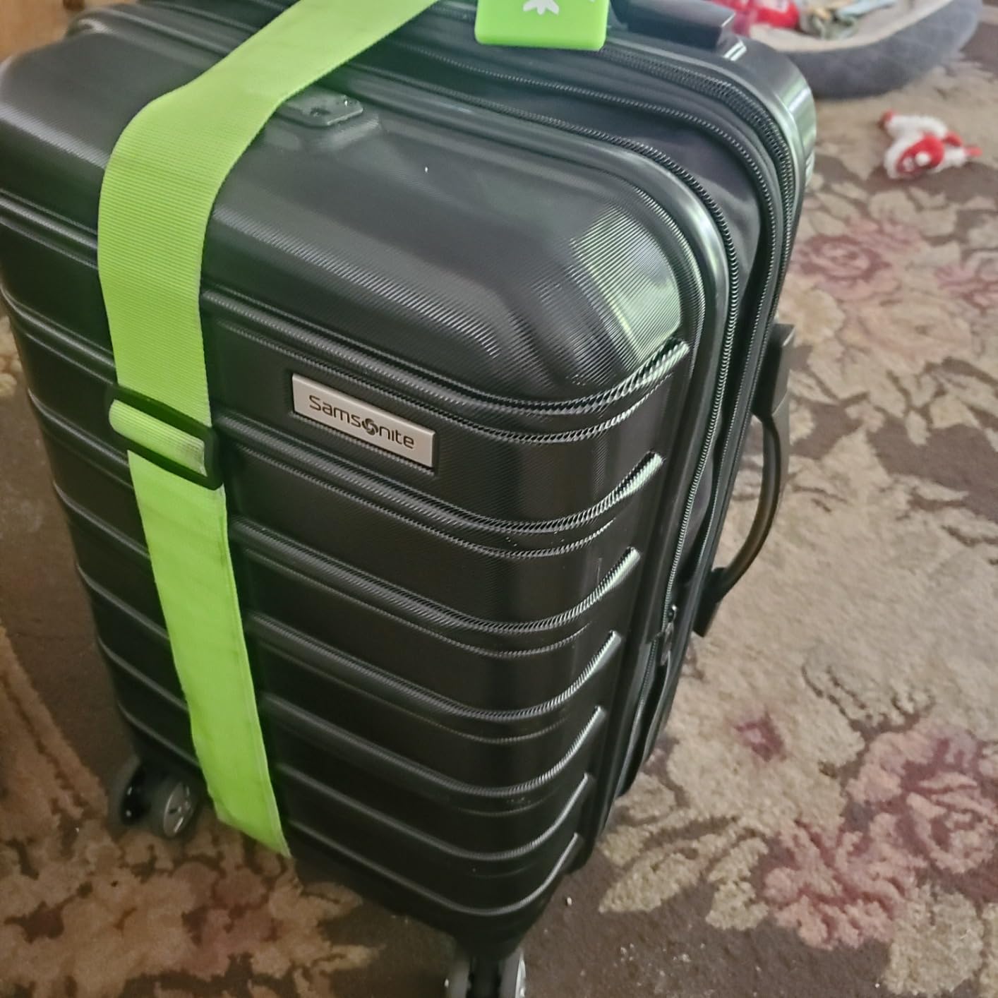 Samsonite Omni 2 Global Carry-On Spinner Luggage - Compact Size For International Travel - Airline-Approved - Features Expandable Polycarbonate Shell, 360 Wheels, USB Power Hub - Nova Teal customer photo 2