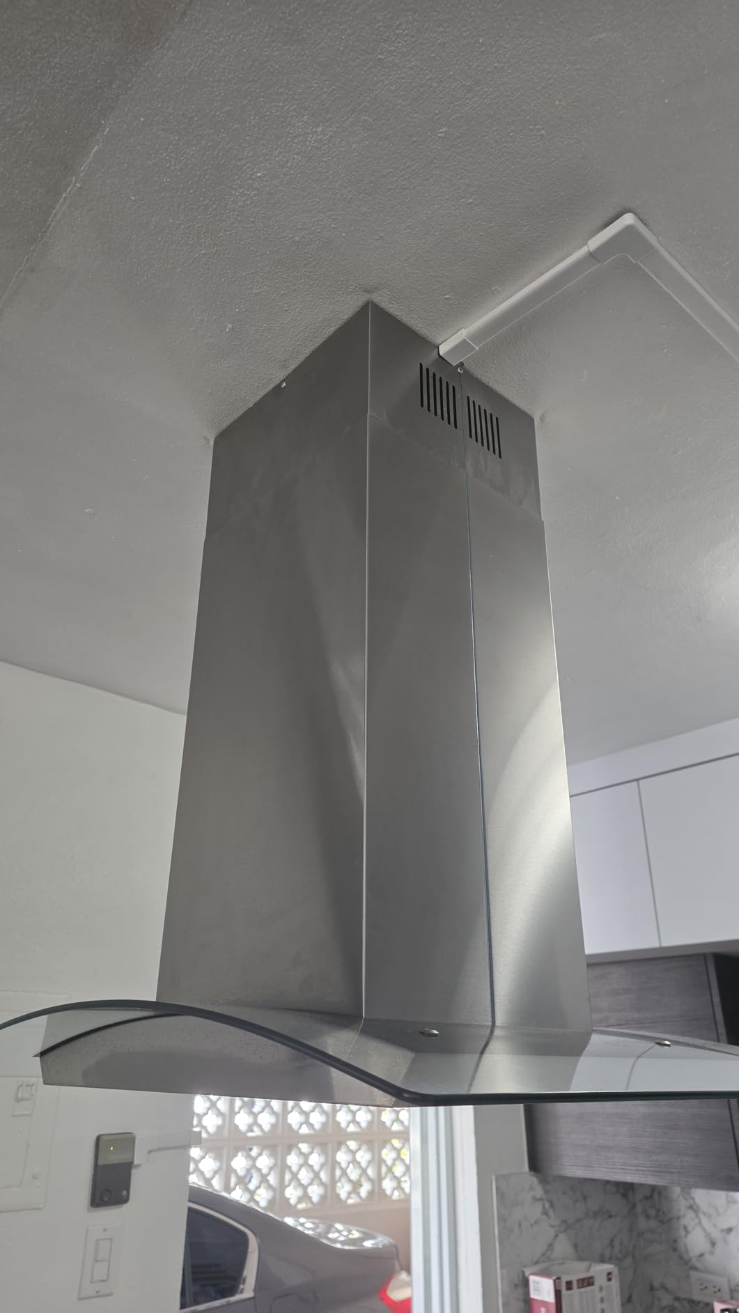 FIREGAS Island Range Hood 30 inch 700 CFM with Chimney customer photo 1