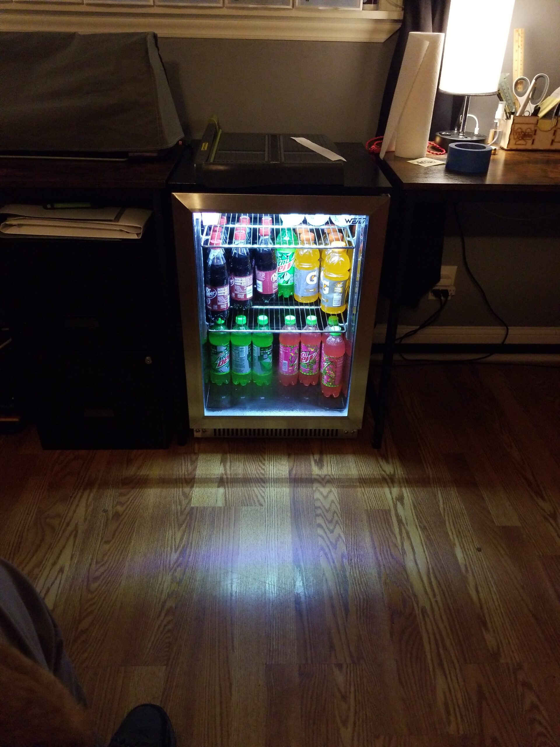 Weili 20 Inch Built in Beverage Refrigerator with Lock, Under Counter or Freestanding 120 Can customer photo 2