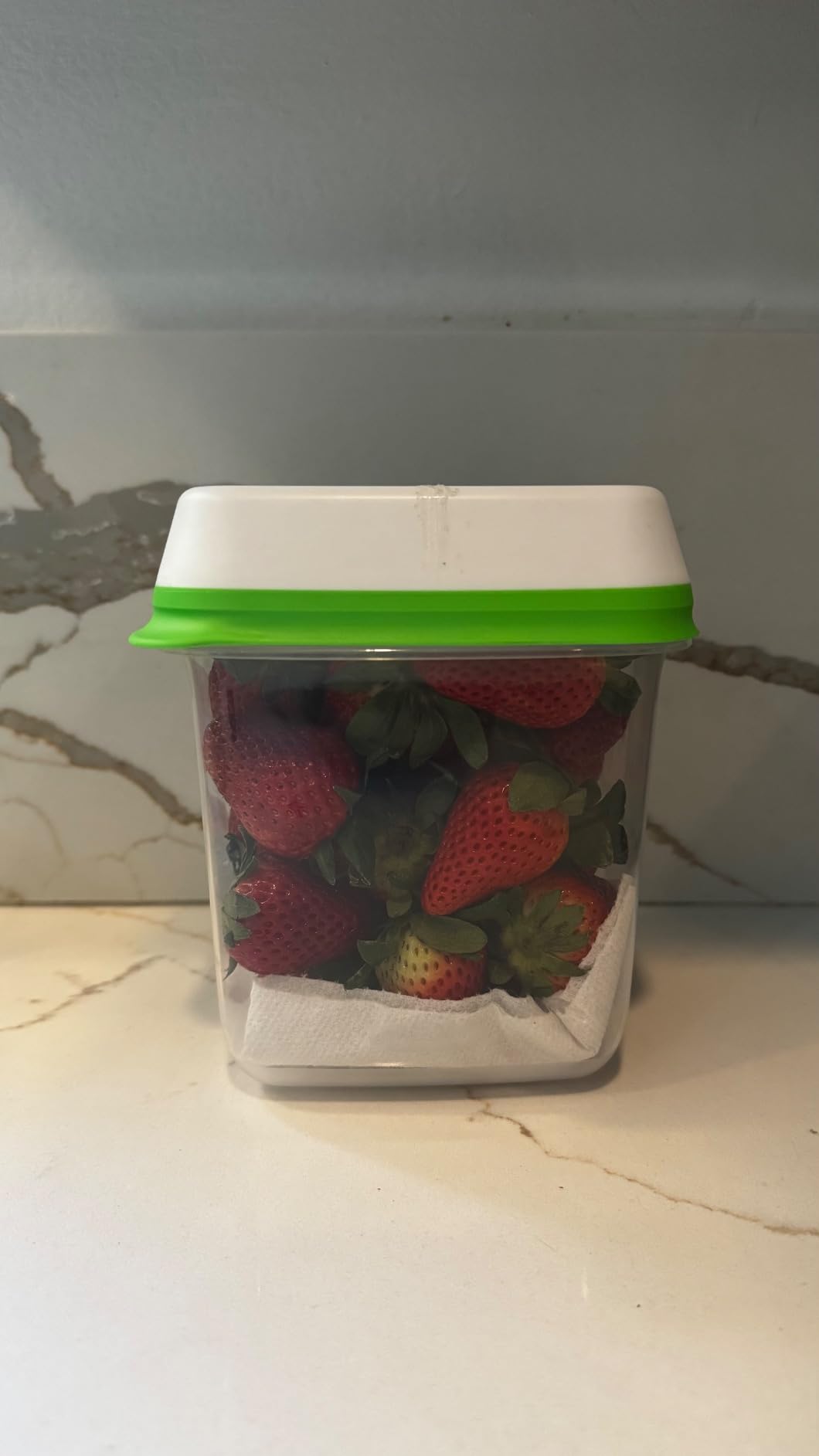 Rubbermaid FreshWorks Produce Saver, Large Produce Storage Containers, 4 Piece Set customer photo 2