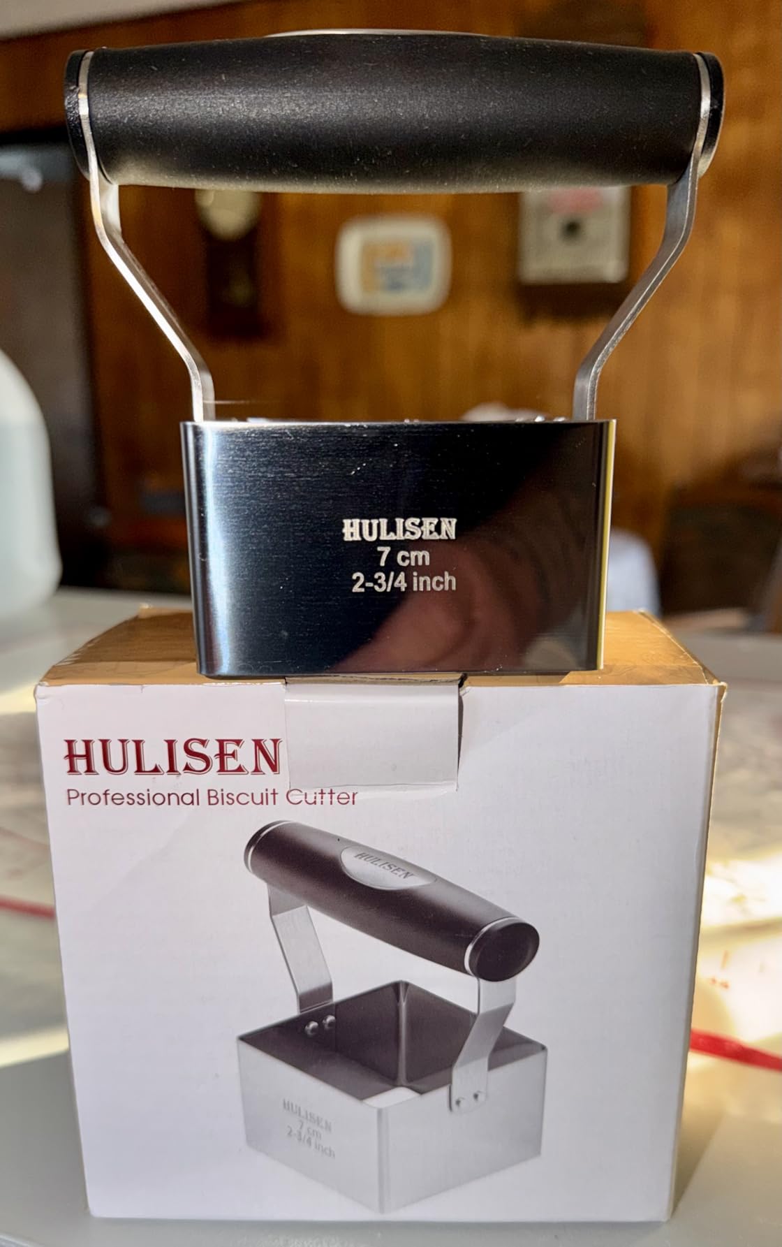 HULISEN 3.5 inch Biscuit Cutter, Stainless Steel Round Cookies Cutter with Soft Grip Handle, and Small Biscuit Cutter, Professional Baking Dough Tools, Gift Package customer photo 1