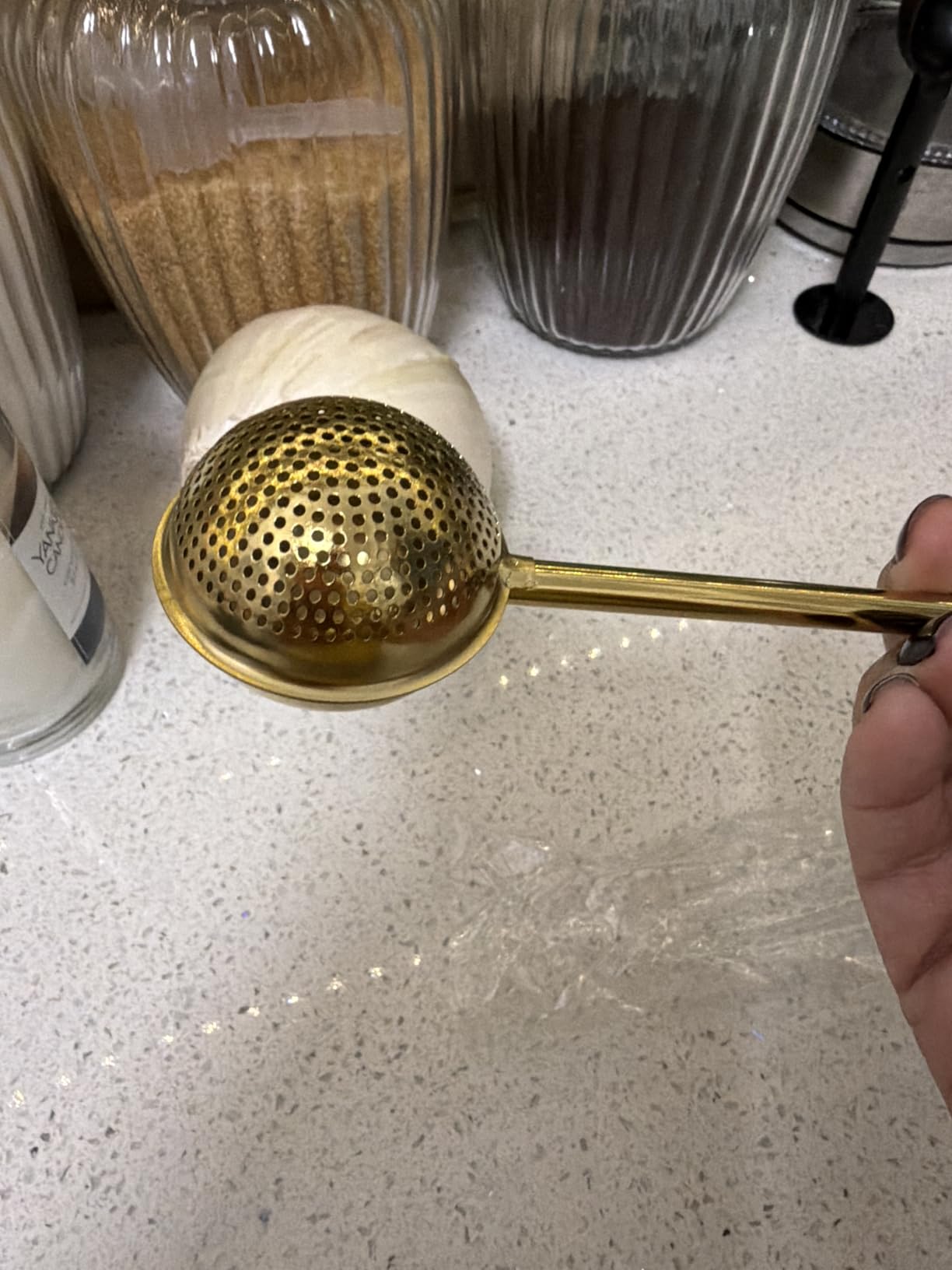 HULISEN Flour Duster for Baking, One-Handed Operation, 304 Stainless Steel Powdered Sugar Shaker Duster, Pick Up and Dust Flour Sifter, Gift Package customer photo 2