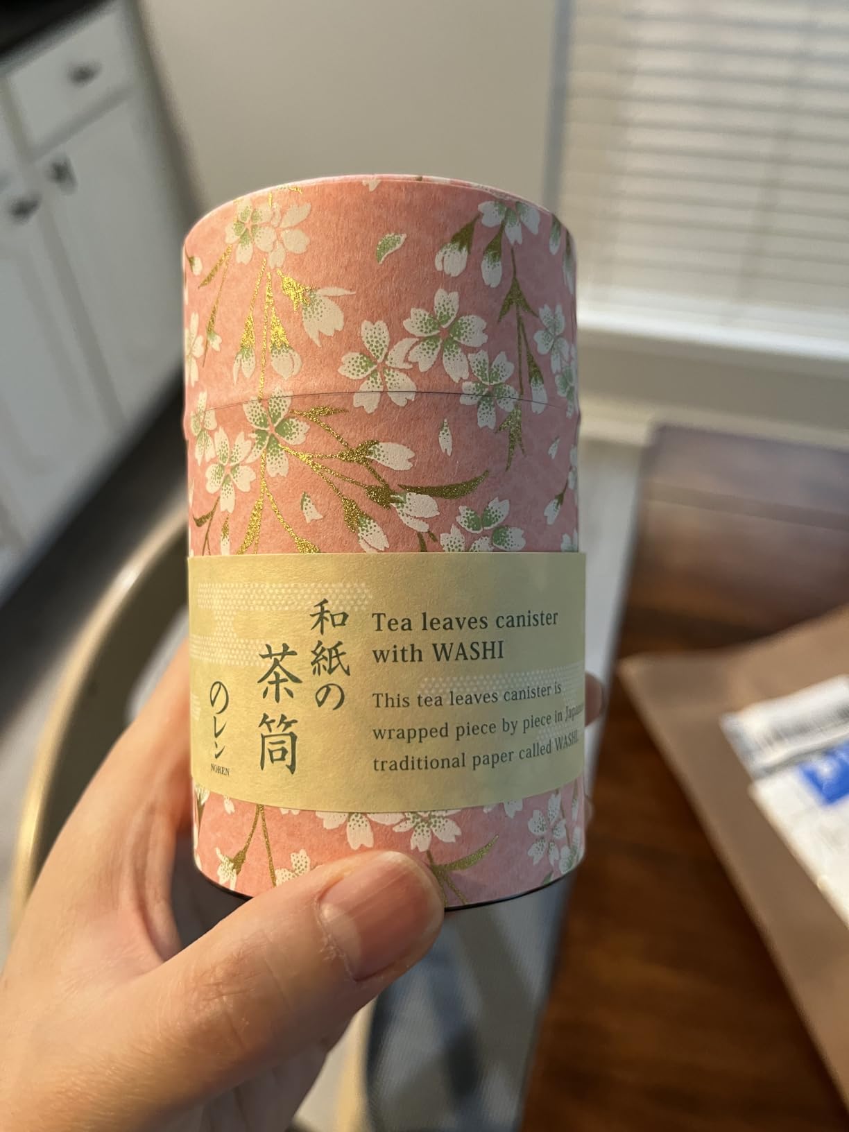 NOREN Japanese Tea Canister Tin (Yuzen Washi Paper), 3.5oz Size Made in JAPAN with Includes Inner Lid of Airtight Damp-Proof/Kitchen Jar for Loose Leaf Coffee Tea (Sakura of Kyoto/Blue) customer photo 1