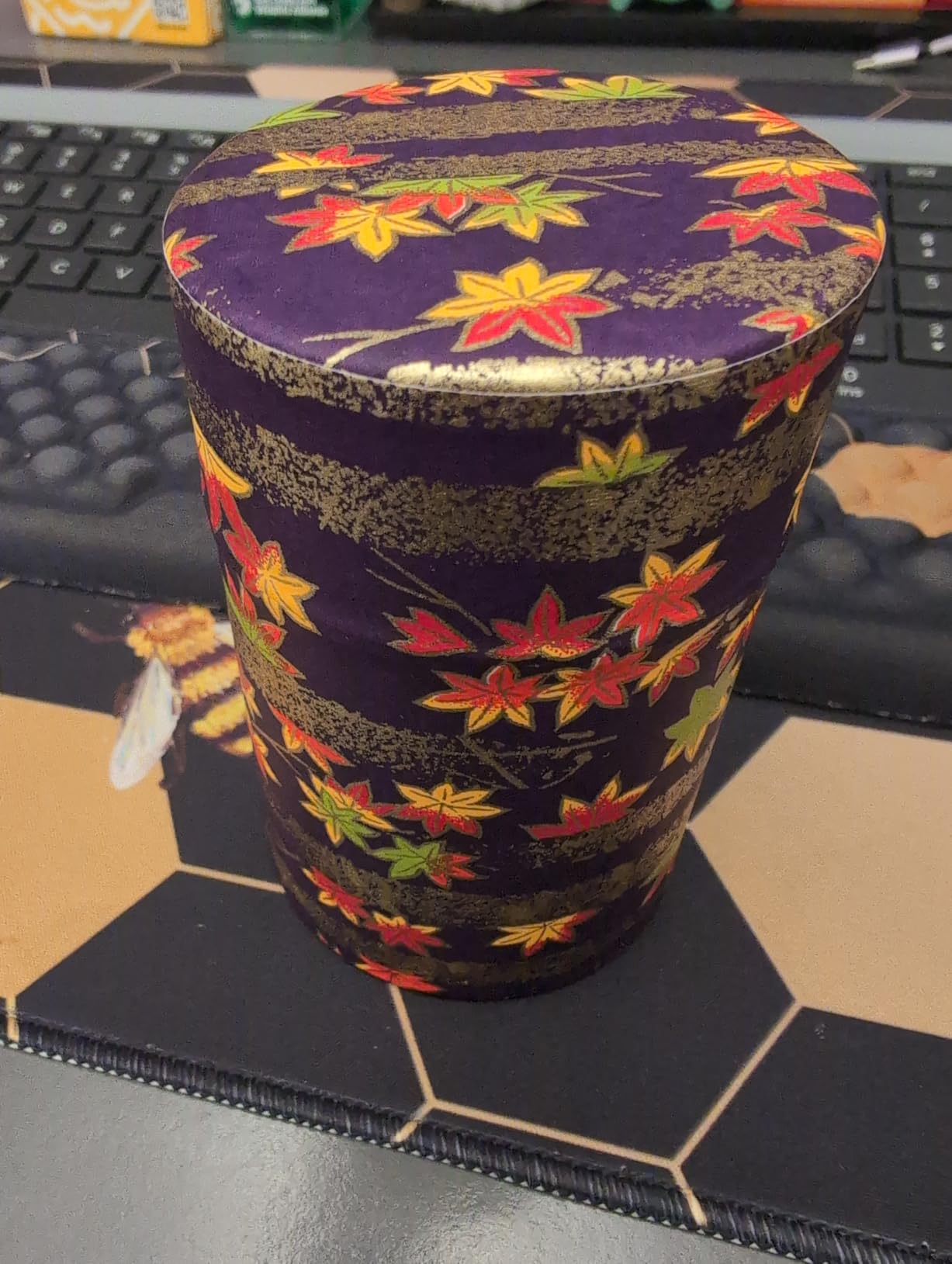 NOREN Japanese Tea Canister Tin (Yuzen Washi Paper), 3.5oz Size Made in JAPAN with Includes Inner Lid of Airtight Damp-Proof/Kitchen Jar for Loose Leaf Coffee Tea (Sakura of Kyoto/Blue) customer photo 2