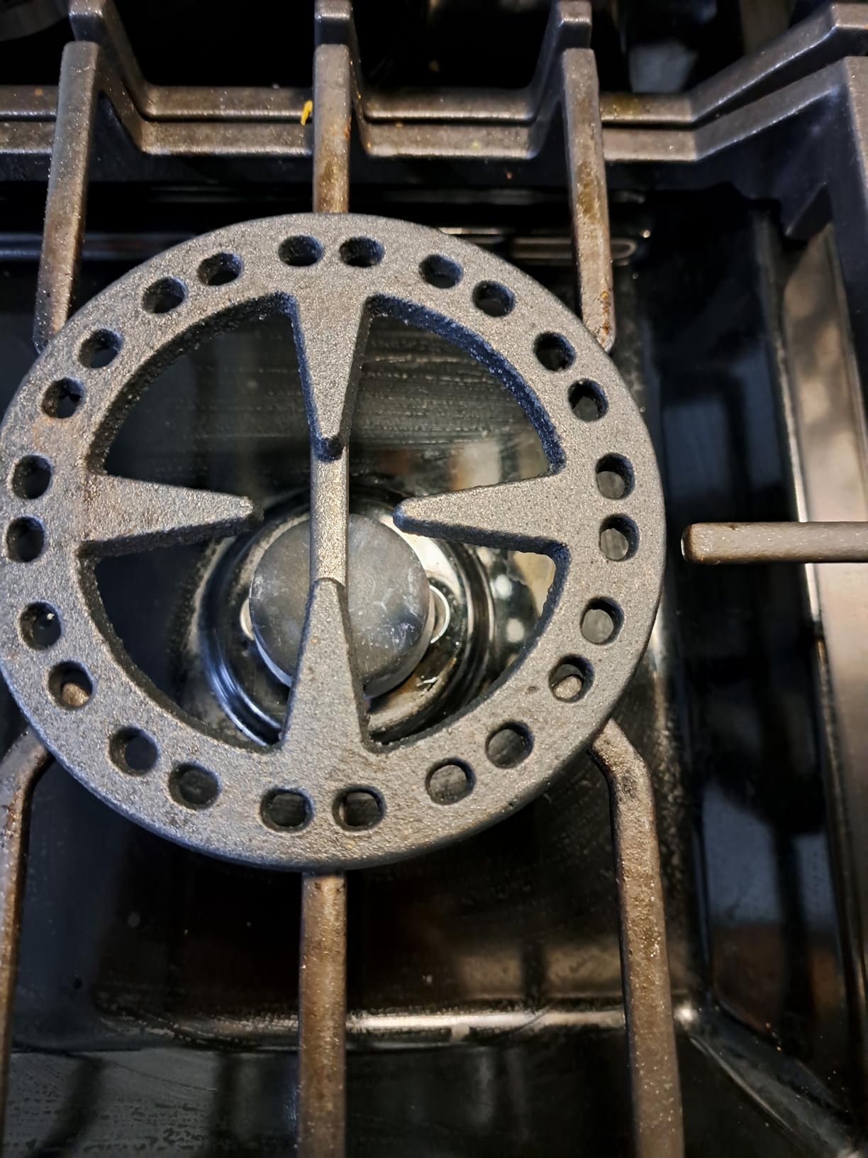 Cast Iron Wok Ring Support for Gas Stove - Non Slip, Fits Round Bottom Wok, Replacement Grate - Fits Samsung, GE, KitchenAid, LG, Whirlpool, Frigidaire, Kenmore customer photo 2