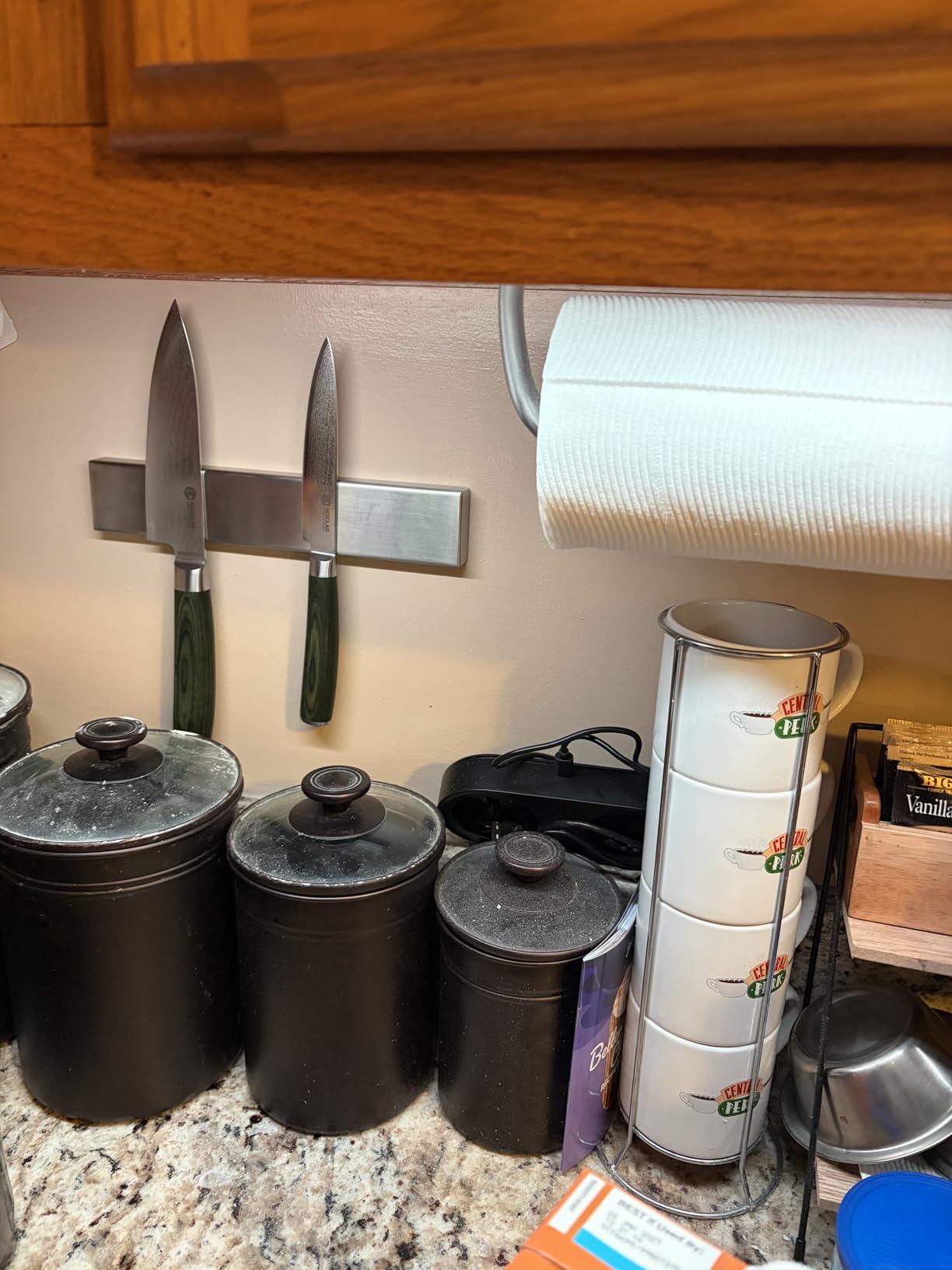 GORILLA GRIP 304 Stainless Steel Magnetic Knife Holder for Wall, Magnet Bar for Knives, Tools, Heavy Duty Metal Strip Holds Up to 6 lbs, Kitchen Home Organizer, 10 in, Non-Adhesive, Drilling Required customer photo 1