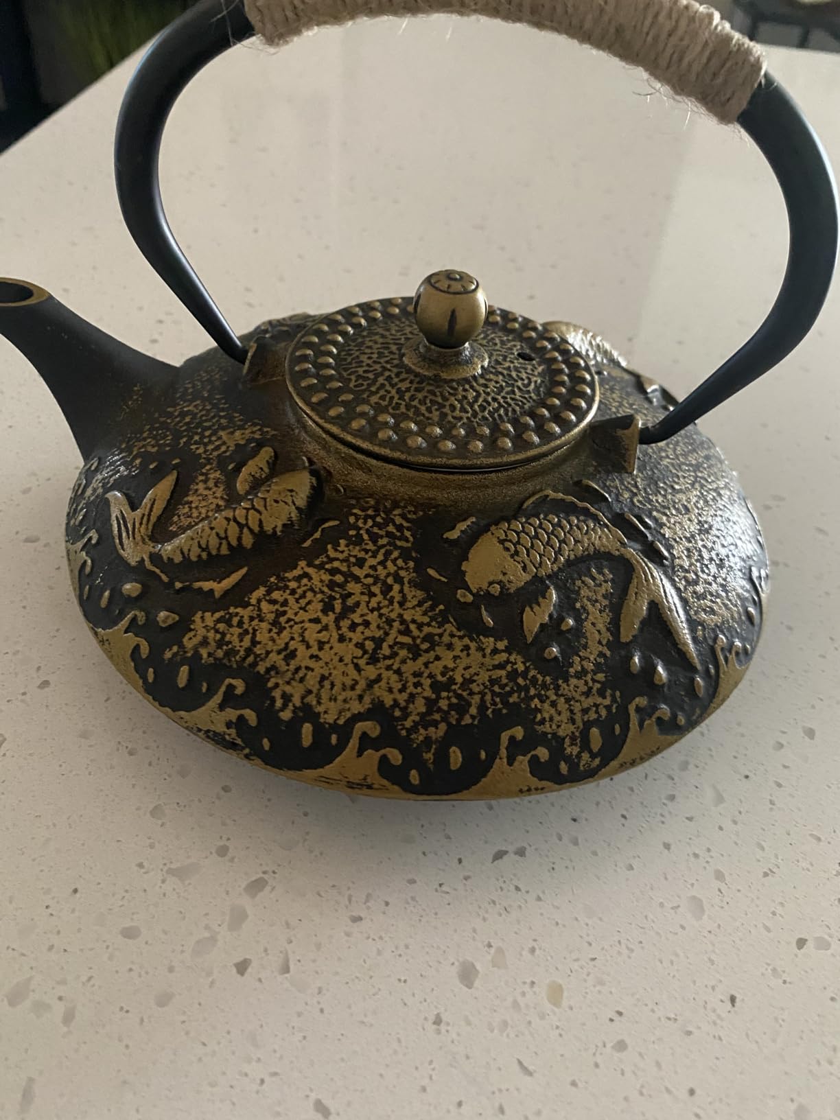 Ufine Koi Fish Cast Iron Teapot Set Stove Top Tea Kettle with 4 Cups Japanese Style Tetsubin Tea Gift Set, 26 oz with Stainless Steel Infuser customer photo 2